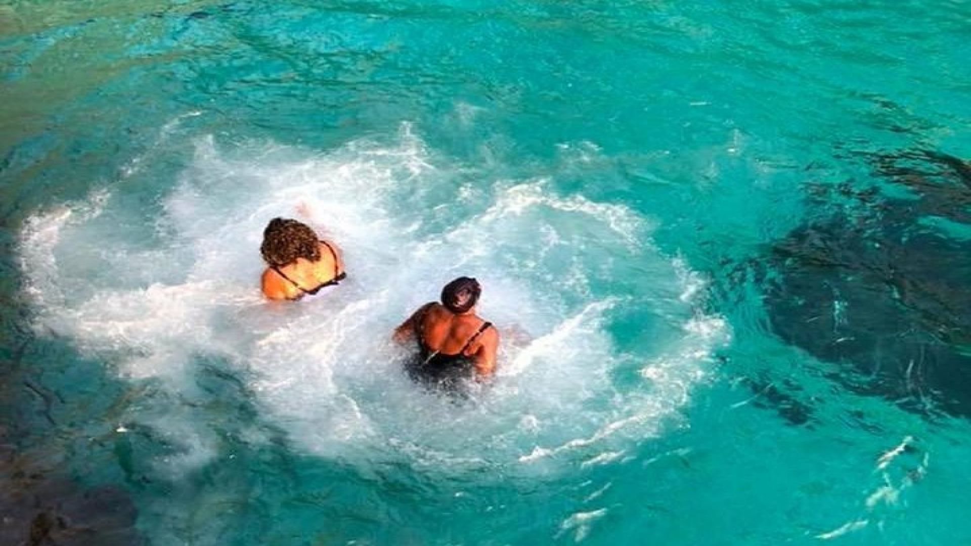 Negril Beach Experience & Rick\'s Cafe from Ocho Rios