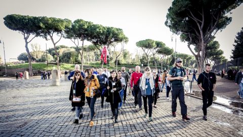 Prime: Colosseum, Roman Forum and Palatine Hill with meeting point