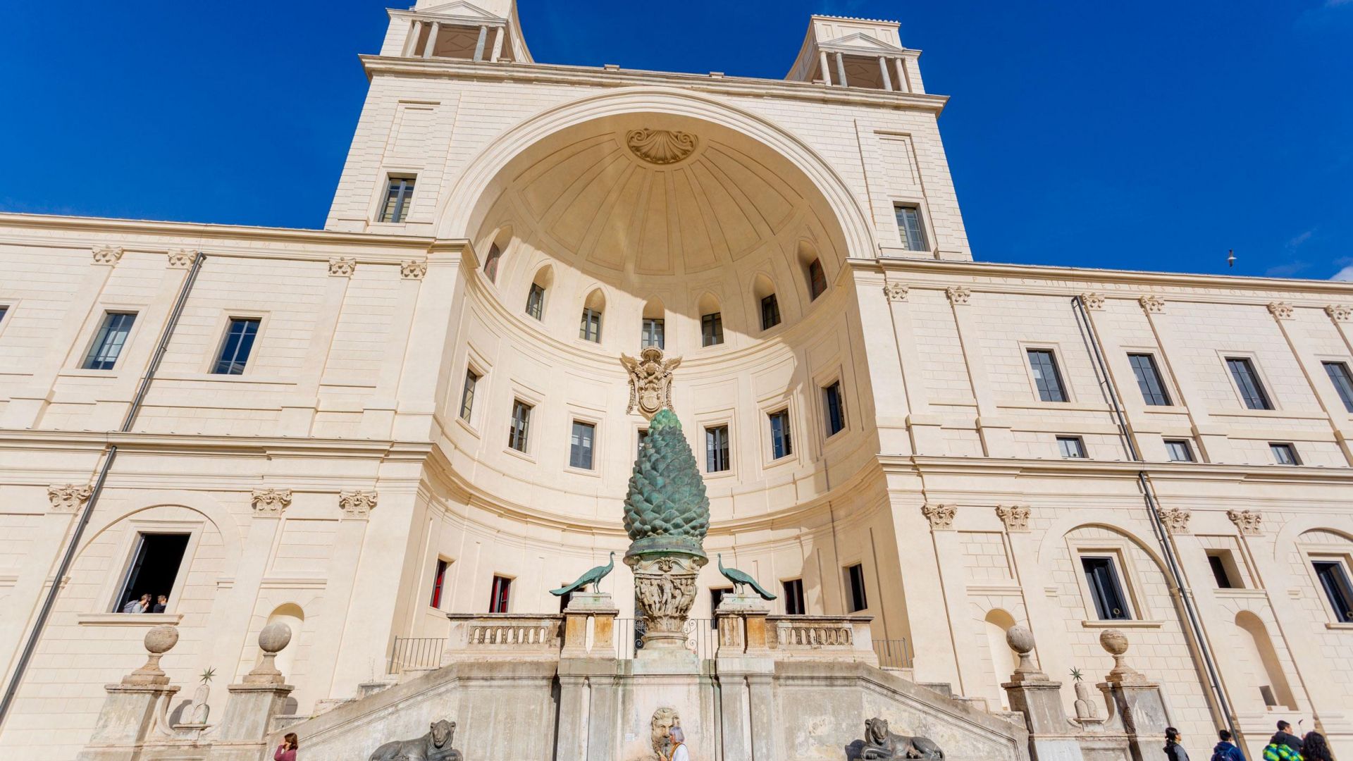 Prime: Vatican Museums, Sistine Chapel and S.Peter's Basilica with pick up
