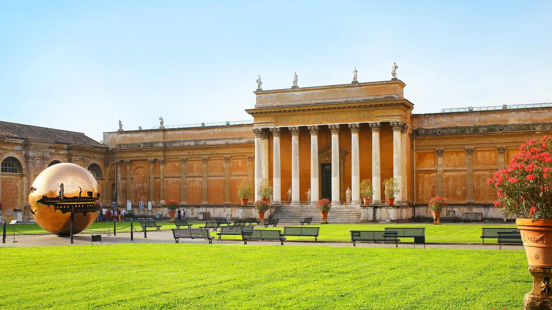 Prime: Vatican Museums, Sistine Chapel and S.Peter's Basilica with pick up