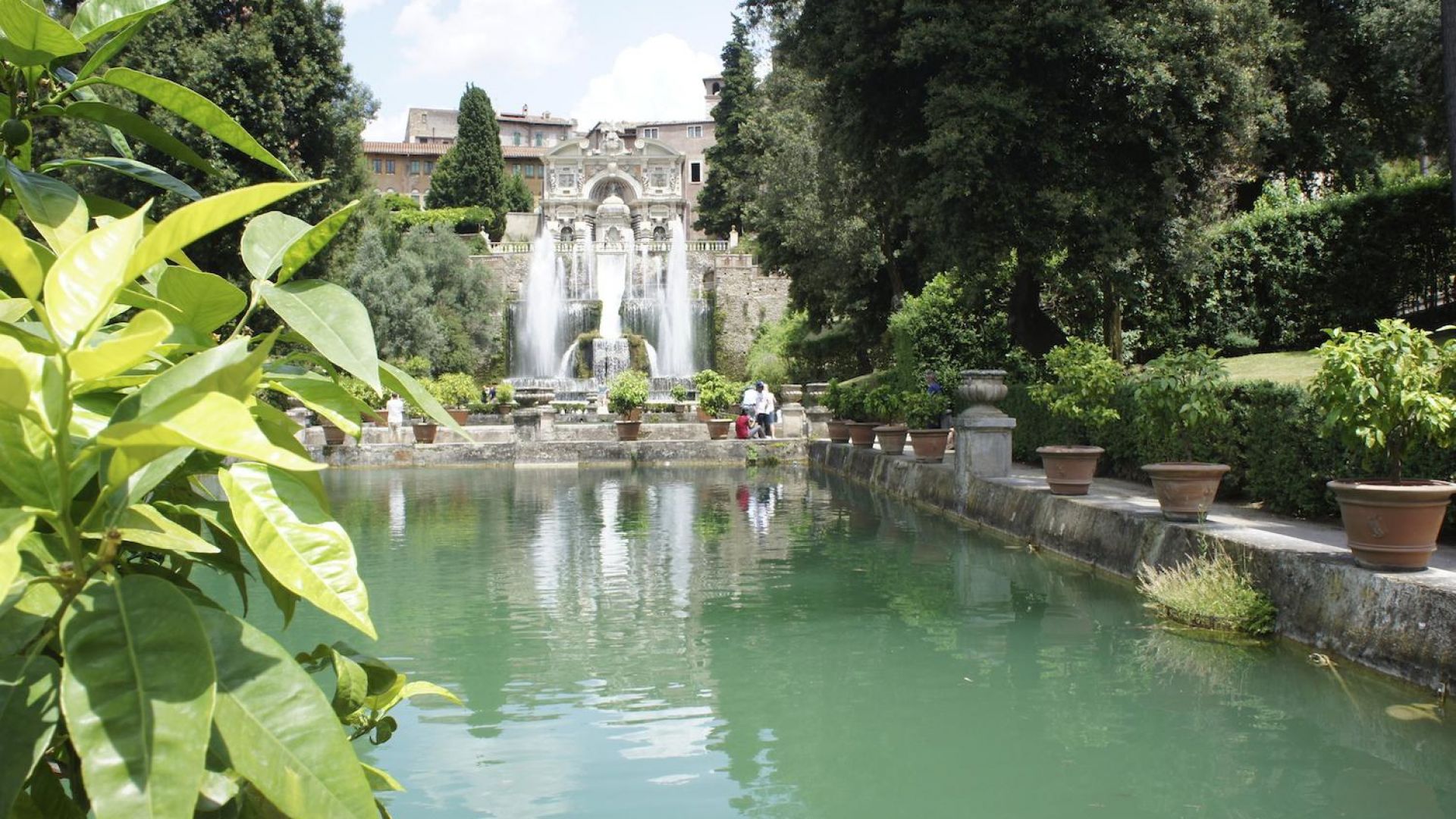 Tivoli and its Villas with Pick-up