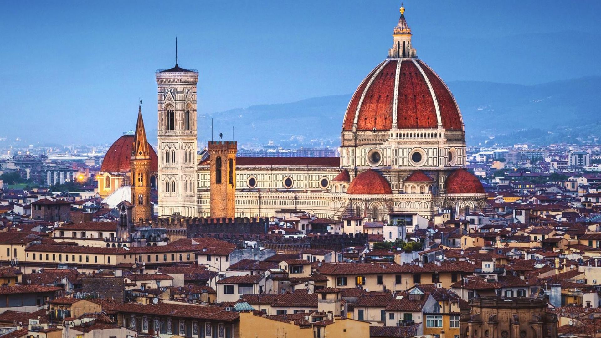 Florence by high-speed train from Rome at your pace