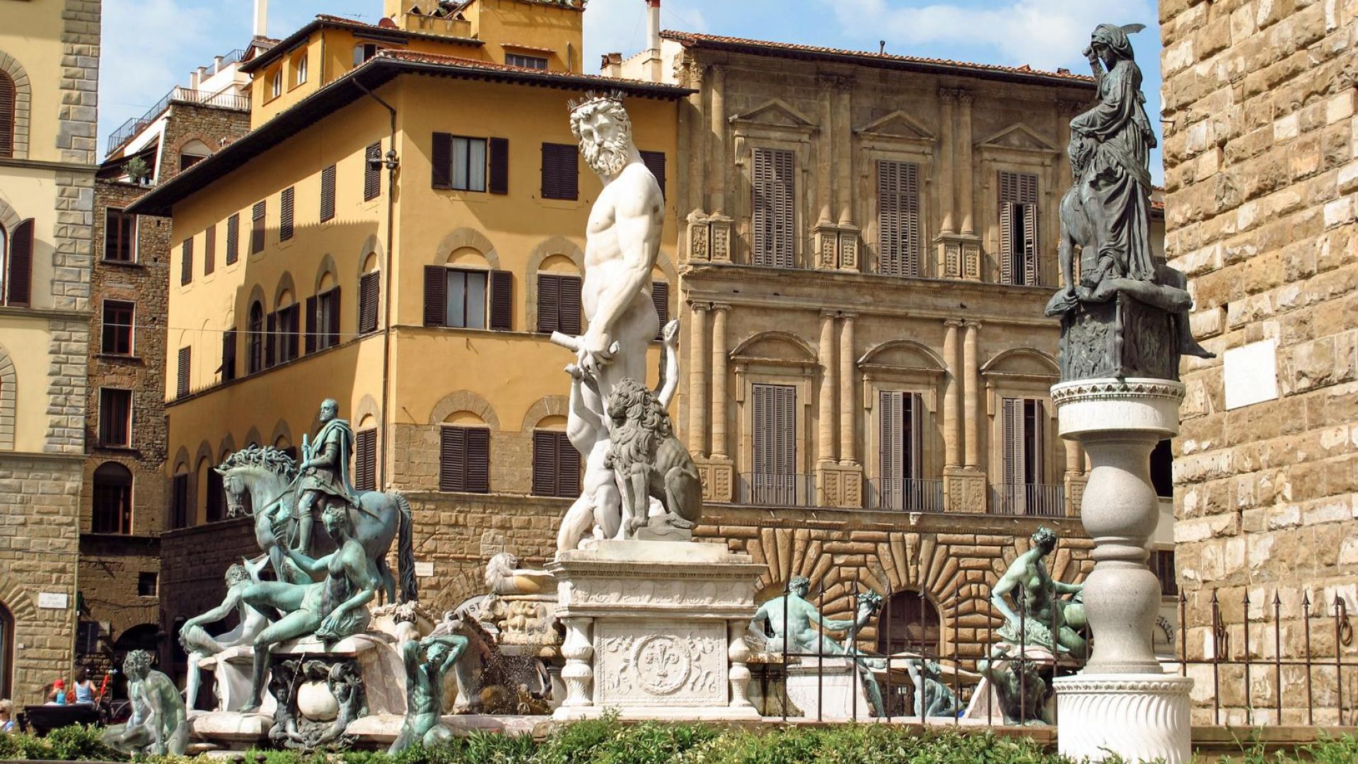Discover Florence: a Day Trip from Rome to the heart of the Renaissance - with meeting point