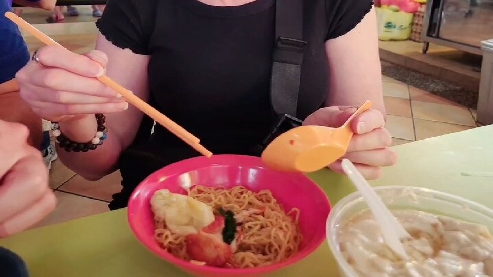 Explore and Taste Singapore with Your Friendly Local Guide