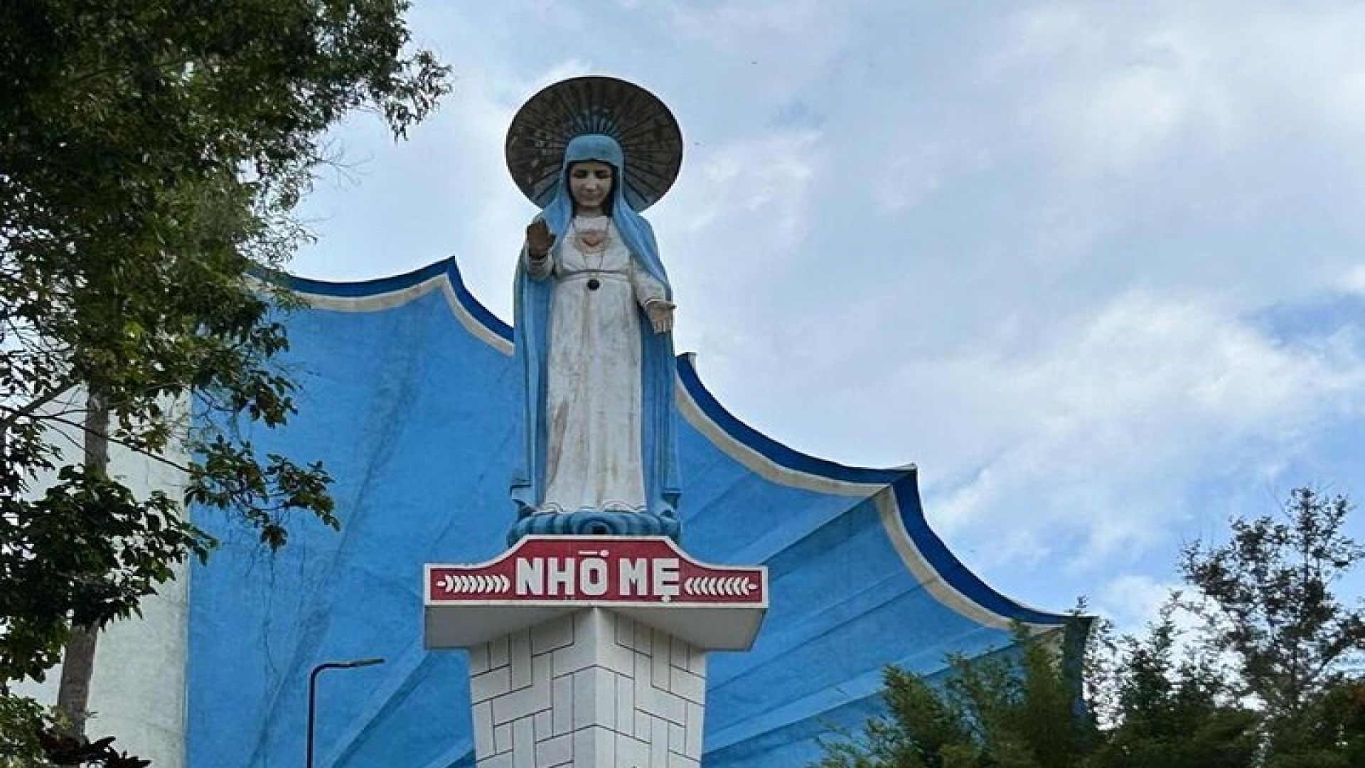 Batam Heritage Tour with Singapore Ferry Ticket, Lunch & Massage