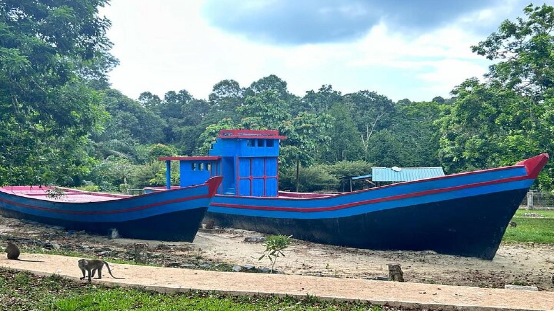 Batam Heritage Tour with Singapore Ferry Ticket, Lunch & Massage