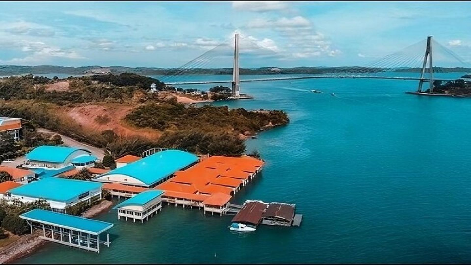 Batam Culture & City Tour w/Singapore Ferry Tix, Massage & Lunch