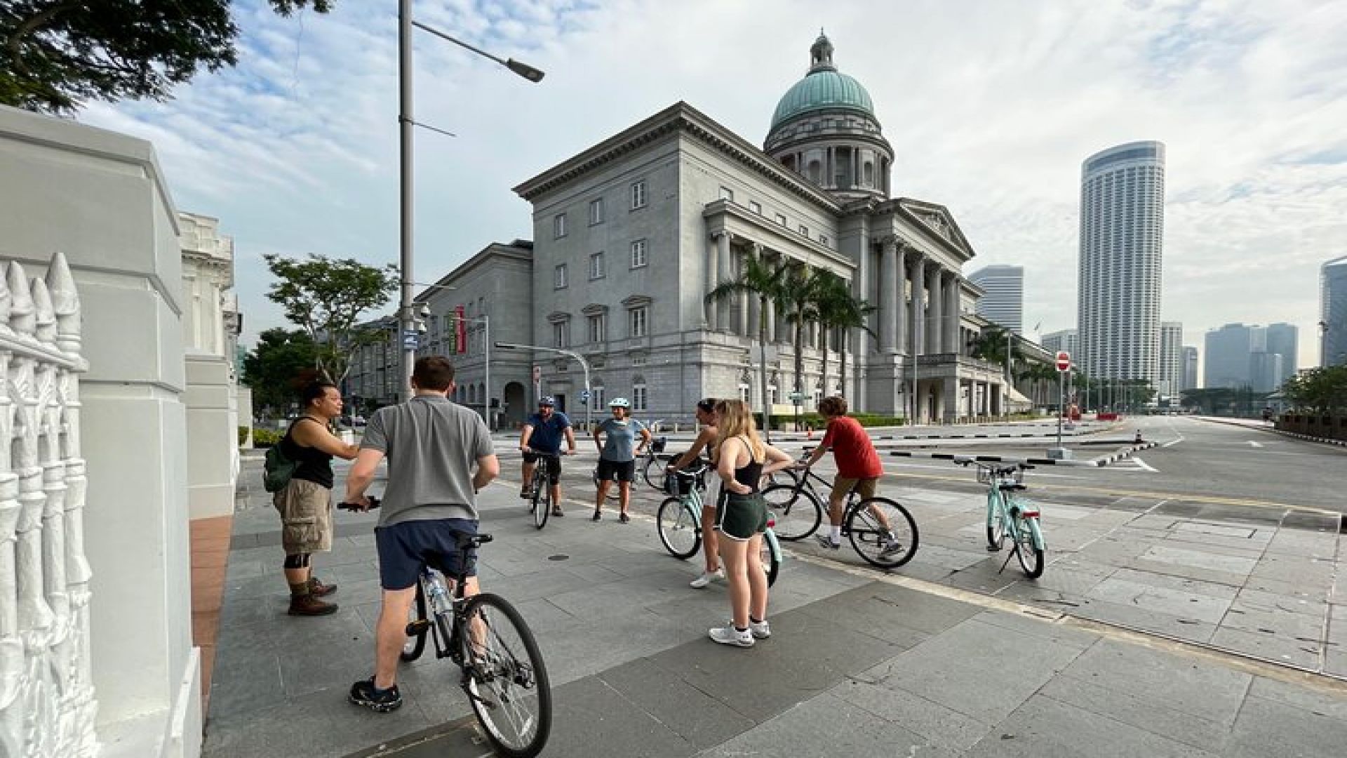 Past And Present Singapore Bike Tour