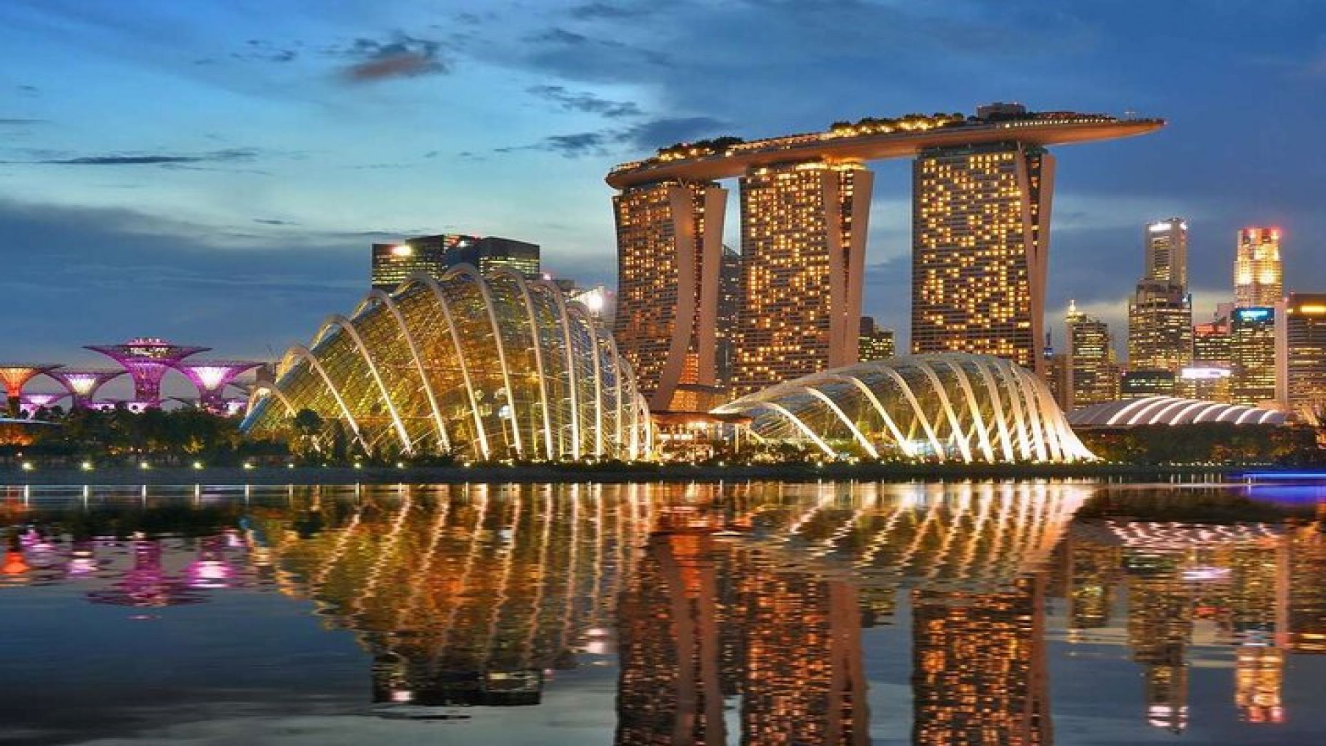 Marina Bay Sands Sky park Deck Ticket Entry before 4PM