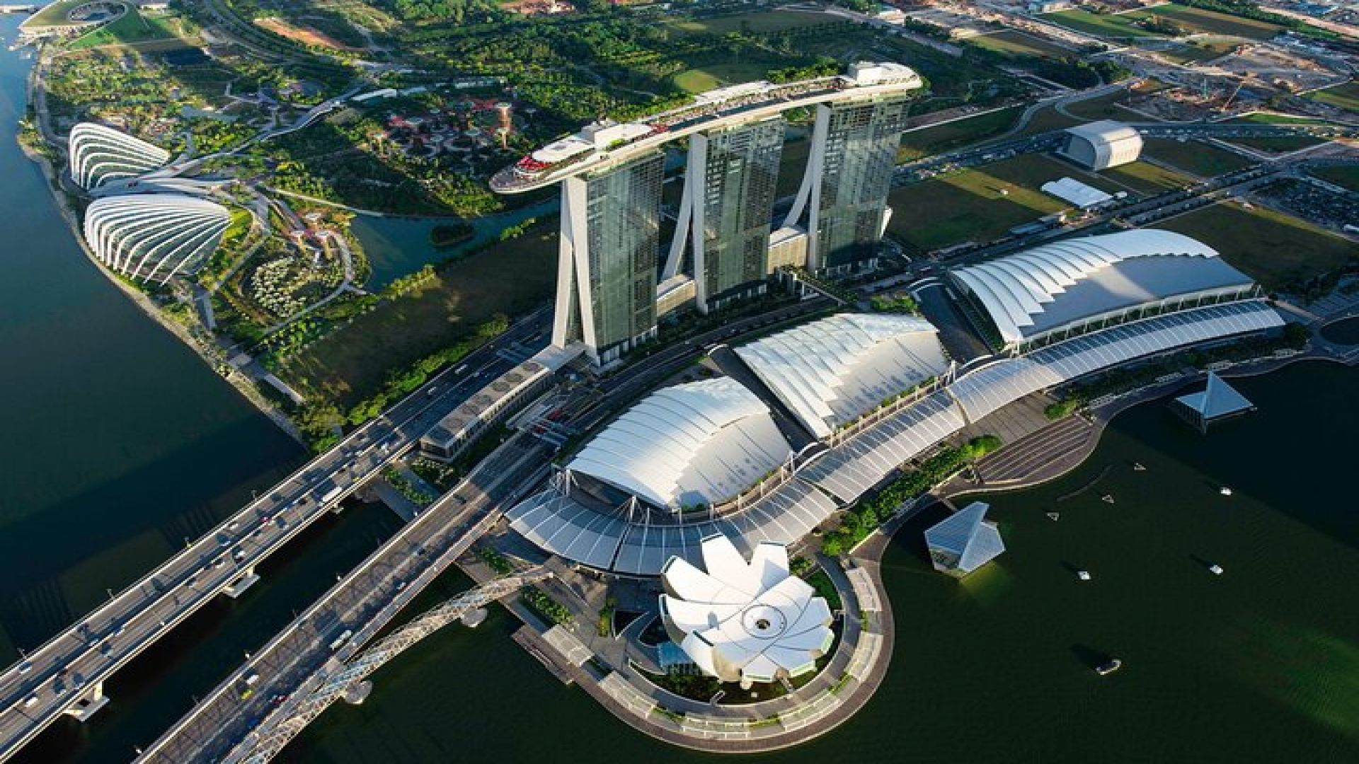 Singapore: SkyPark Observation Deck at Marina Bay Sands