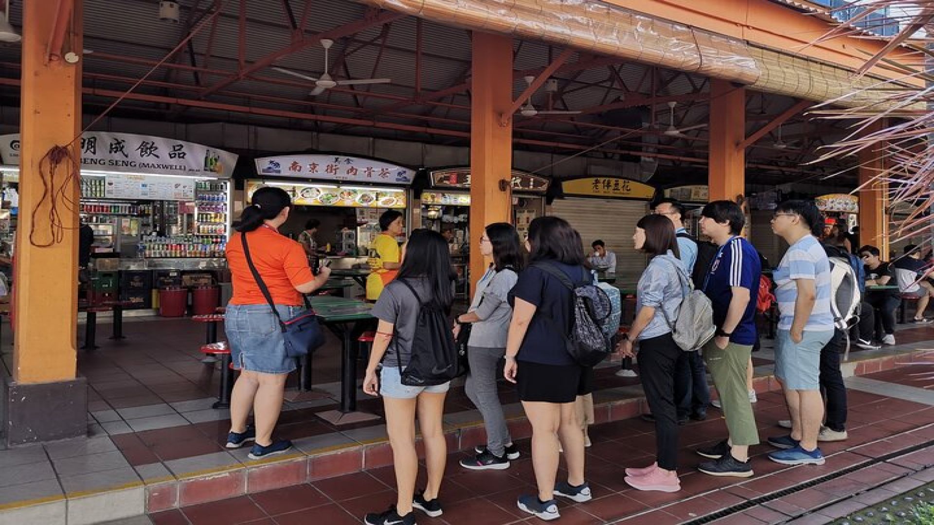 Small Group Chinatown Walking Tour with 6 Delicious Food Tastings
