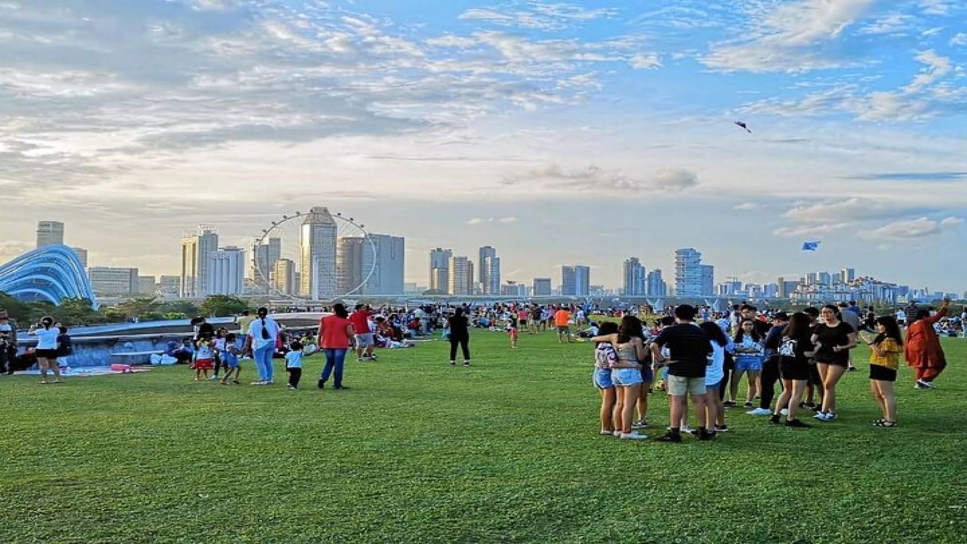 Singapore Garden City Experiences with Stunning Parks Views