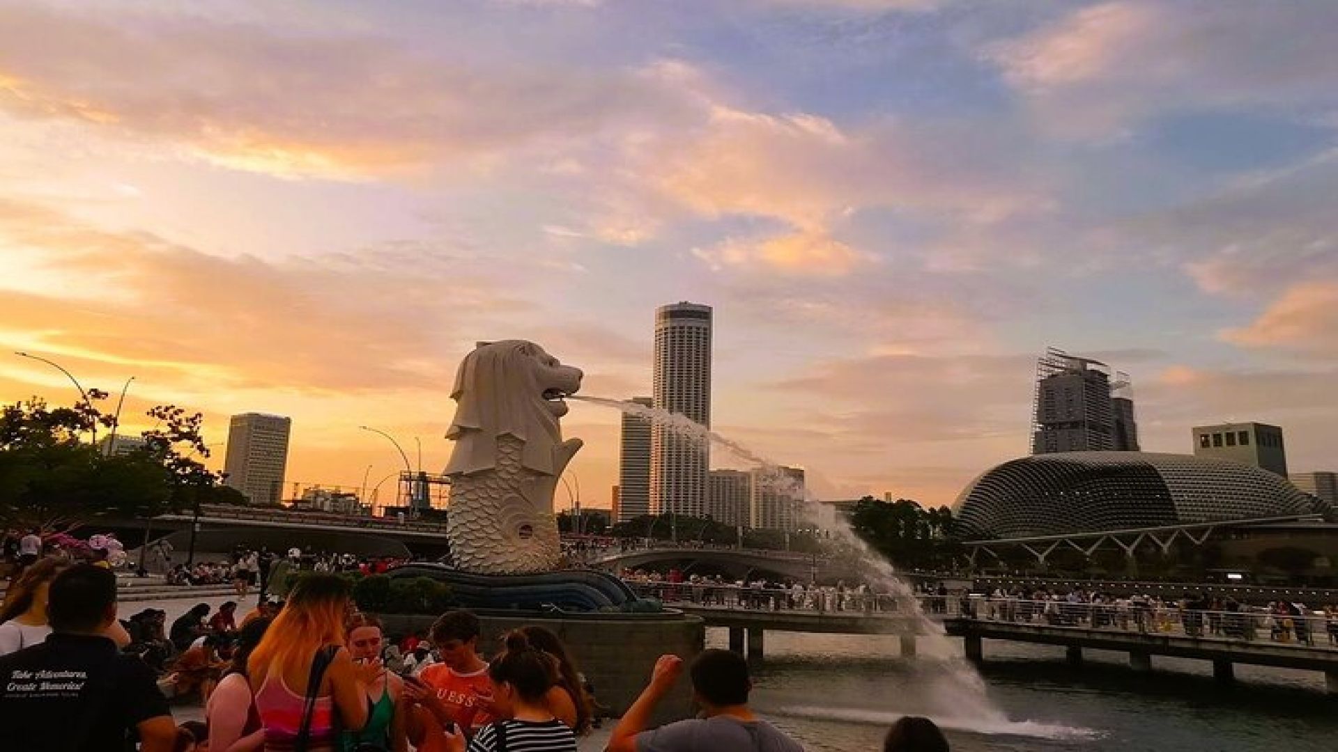 Singapore: Sunset Kick Scooter Tour
