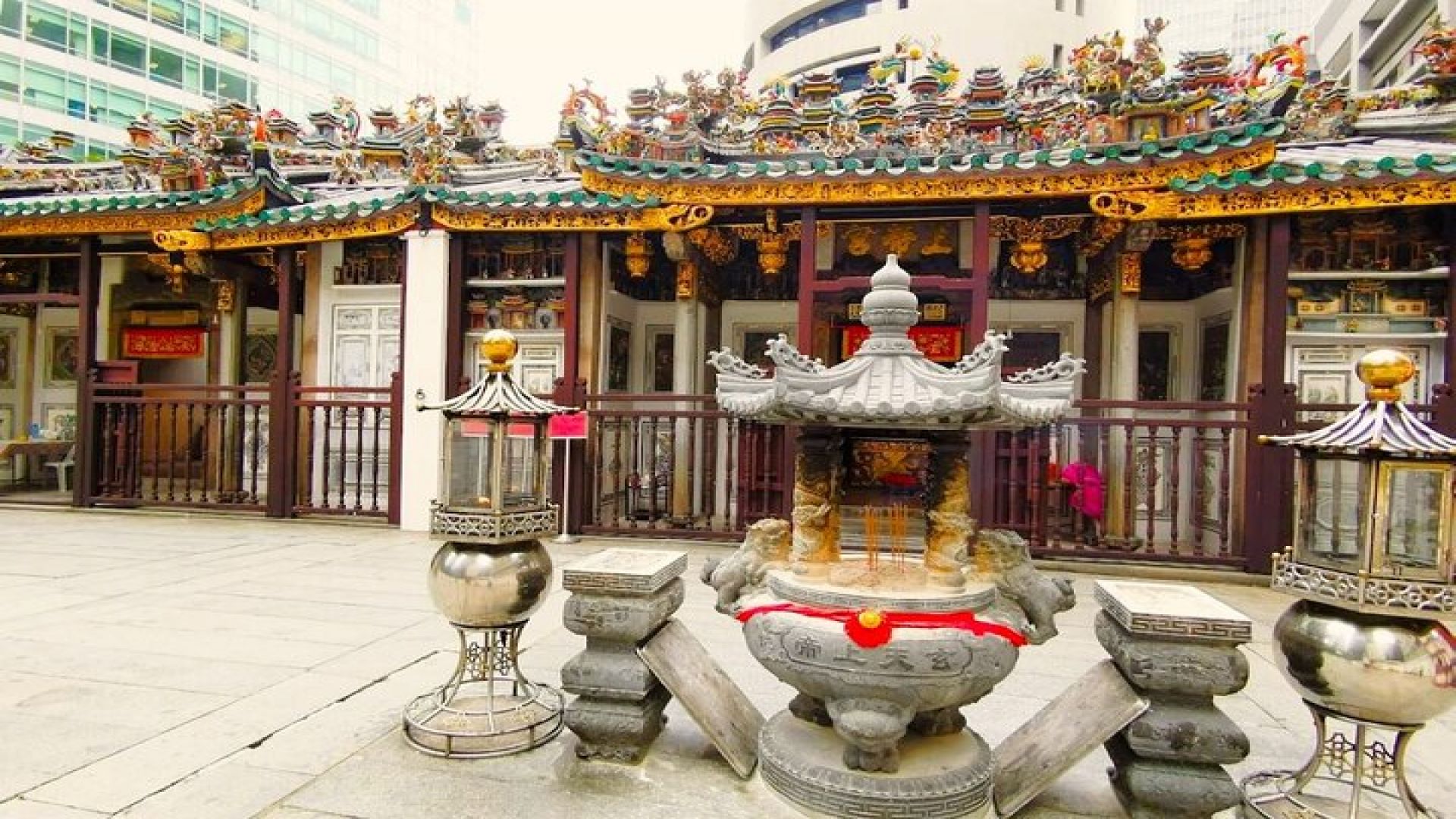 Singapore\'s Historic Chinatown Walking Tour with Lunch