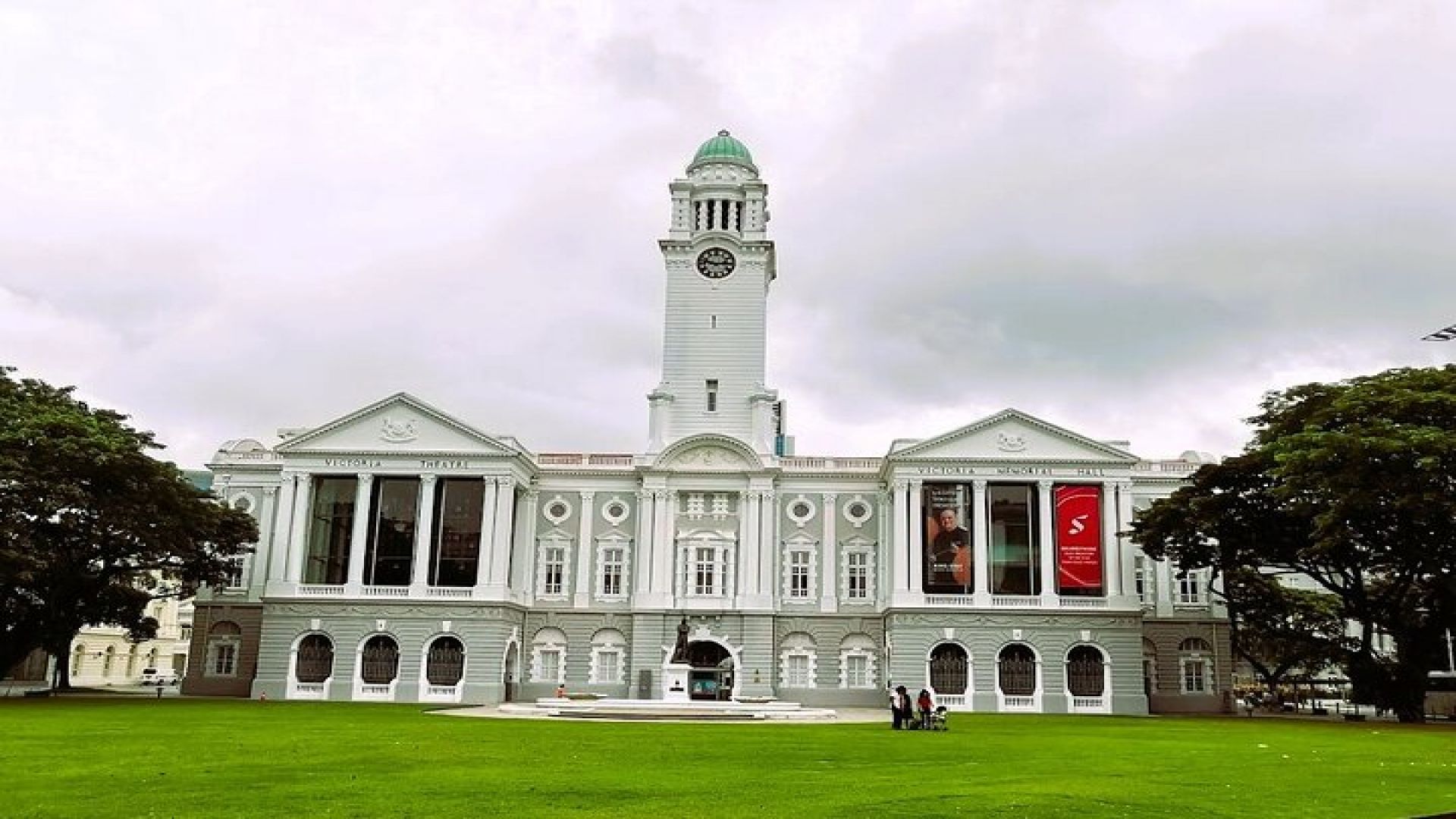 Splendour of Colonial Singapore Walking Tour with Lunch