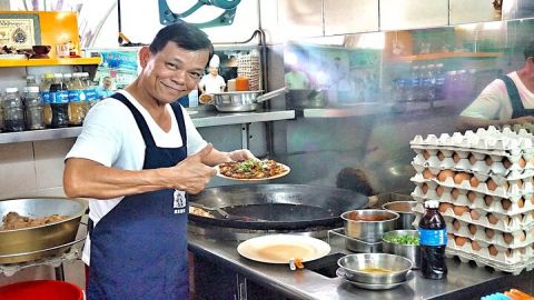 Small-Group Food Tour With Hawker Center: Eat Like A Local
