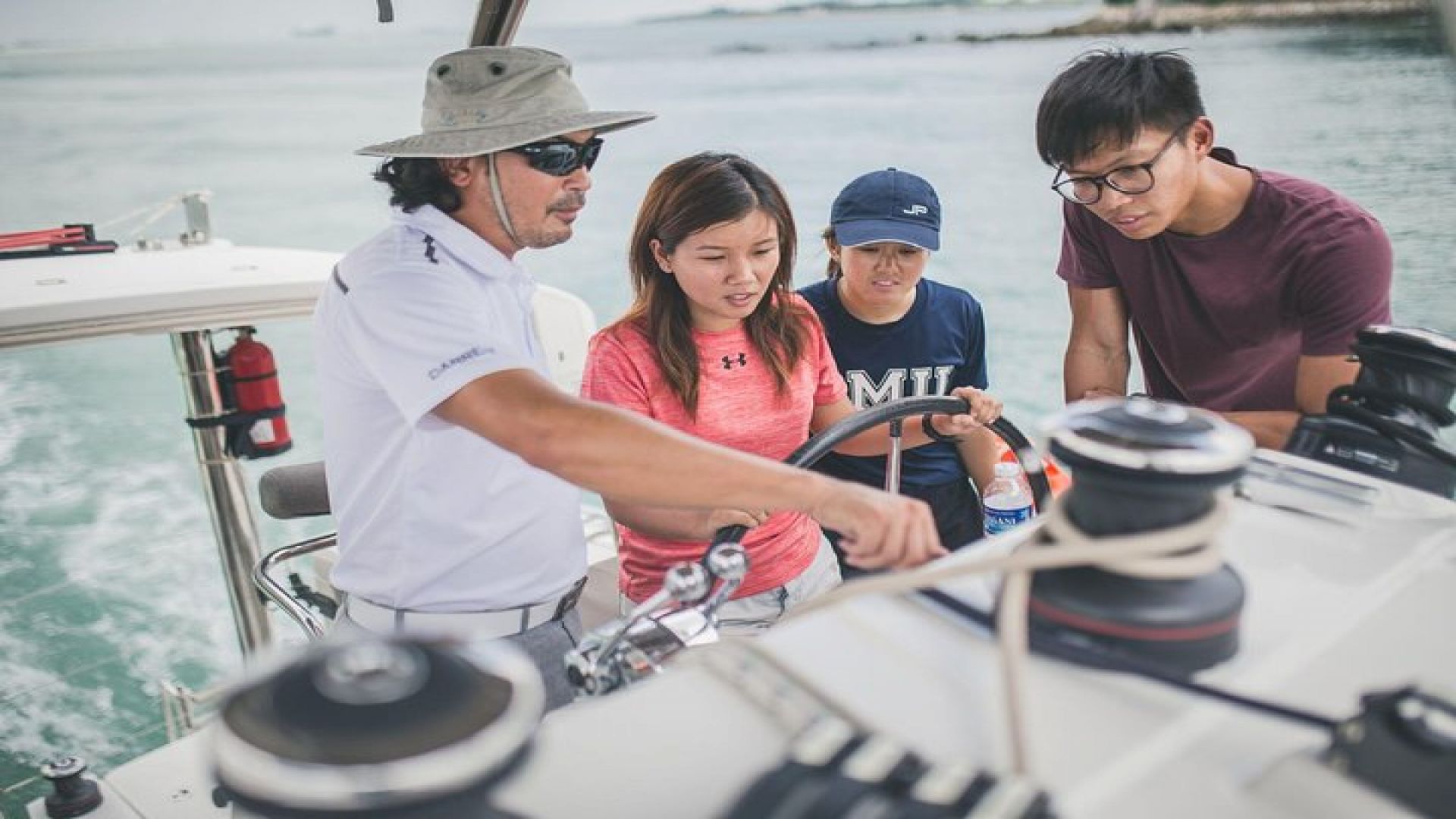 Singapore Sunset and Moring Cruise On A Luxury Catamaran