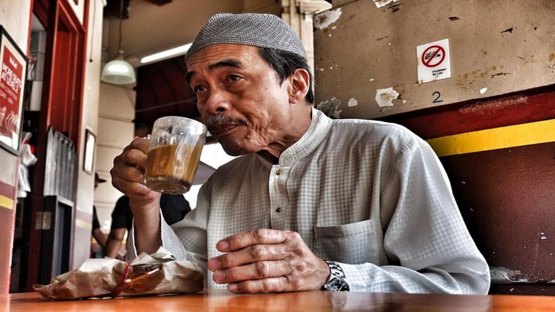 Private Food Tour with Local Hawker Centre