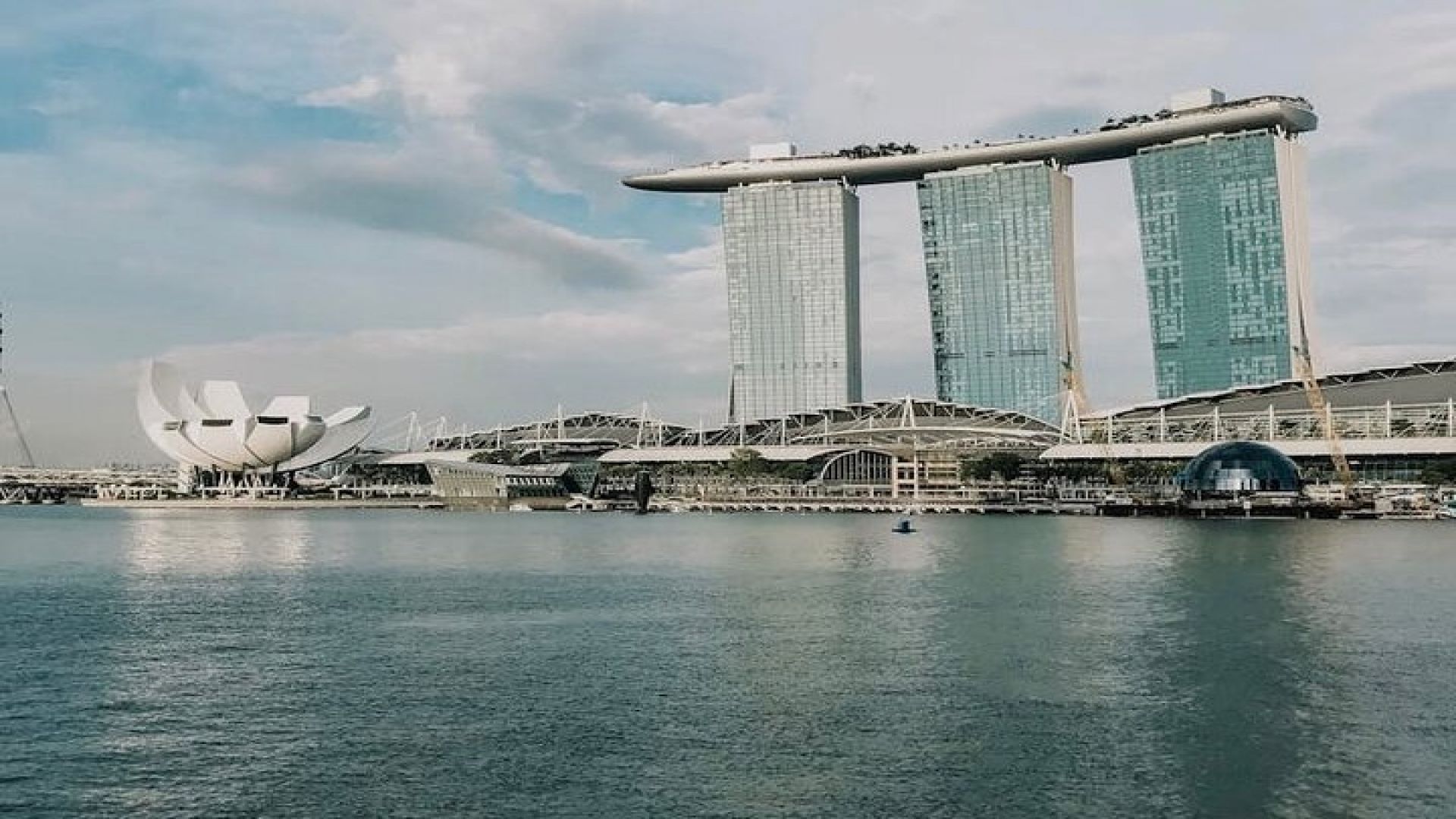 Merlion to Gardens: Singapore’s Top Sights for a Steal