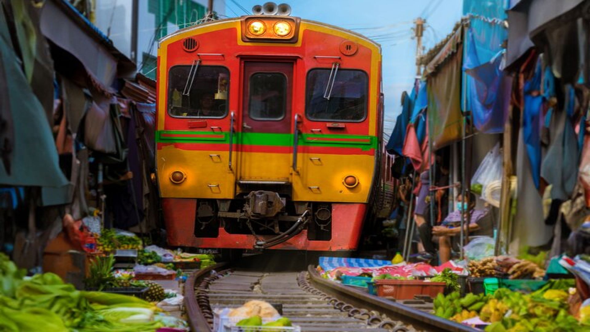 Floating and Train Market Experience from Bangkok