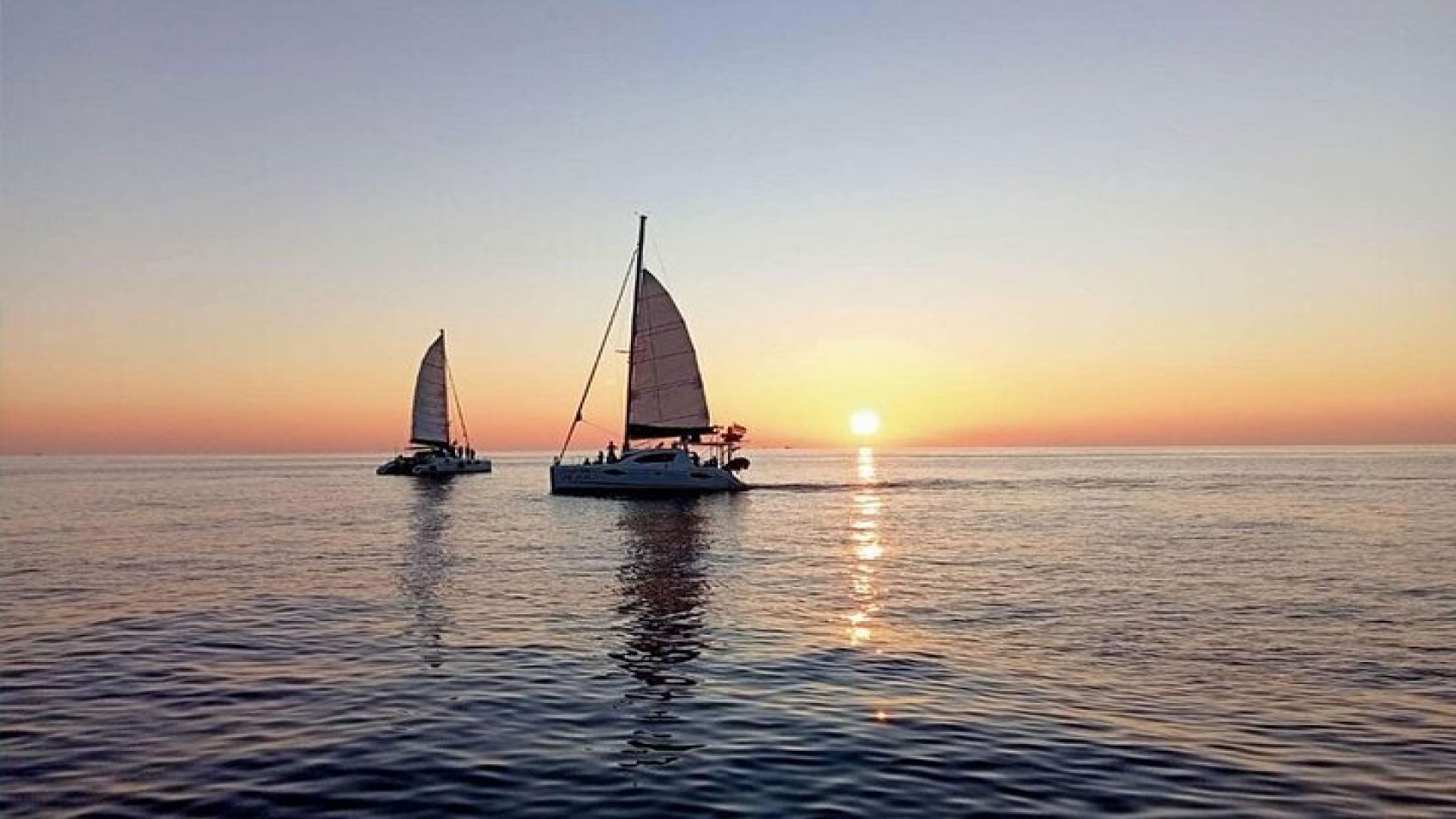 Private Dinner Cruise by Catamaran Yacht