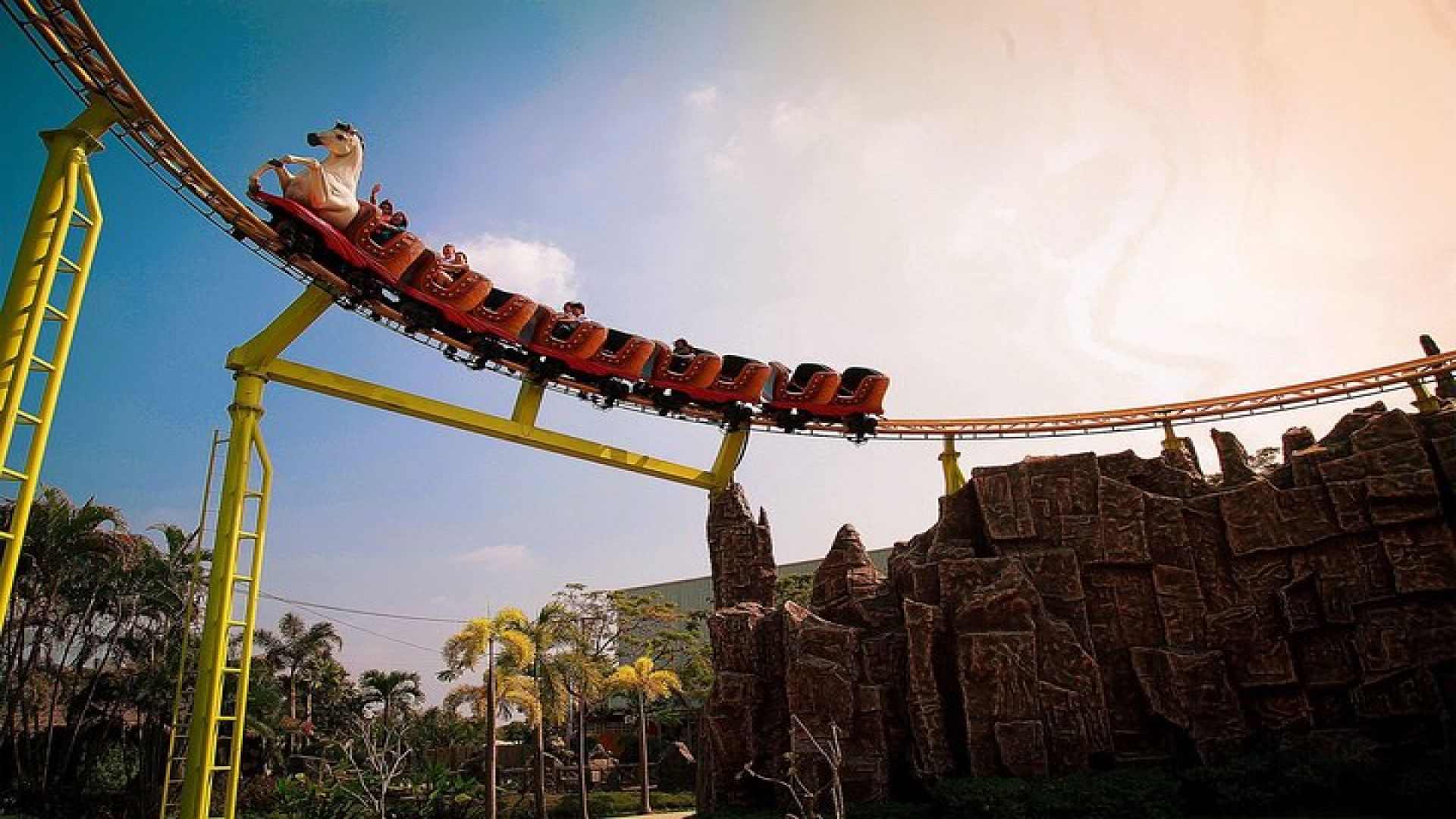 Thrilling Rides & Free Buffet at Siam Amazing Park, Bangkok