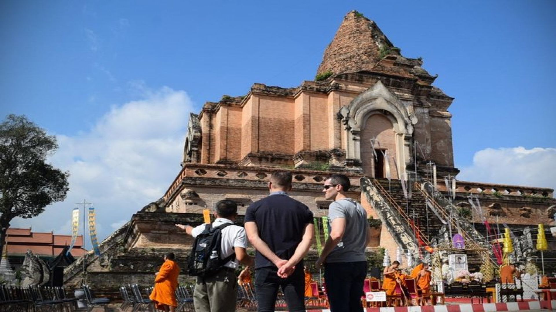 Half Day Chiang Mai City and Culture tour by Electric Tuk Tuk (Private Tour)