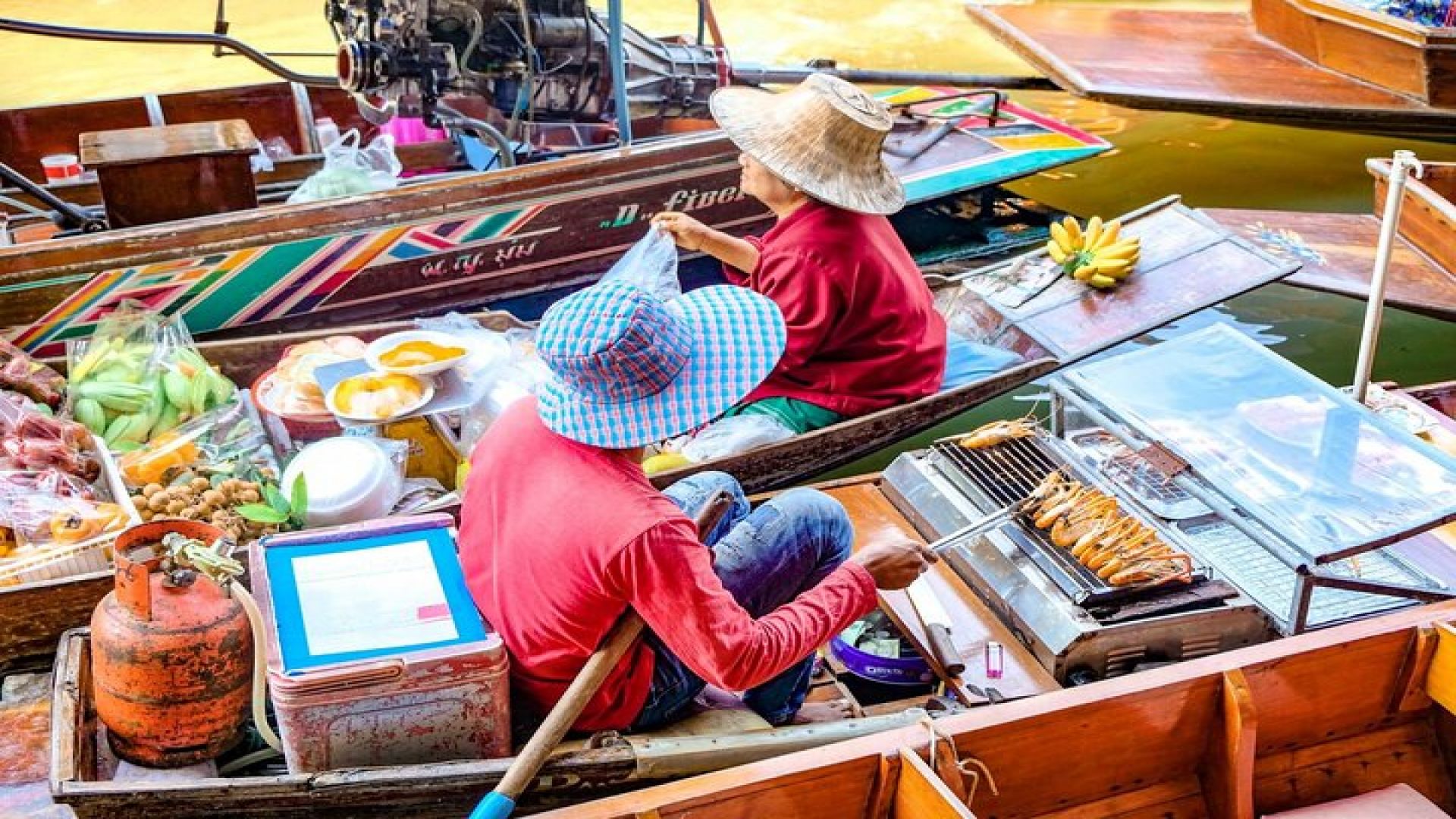Bangkok: Floating Market & Maeklong Railway with Train Ride 