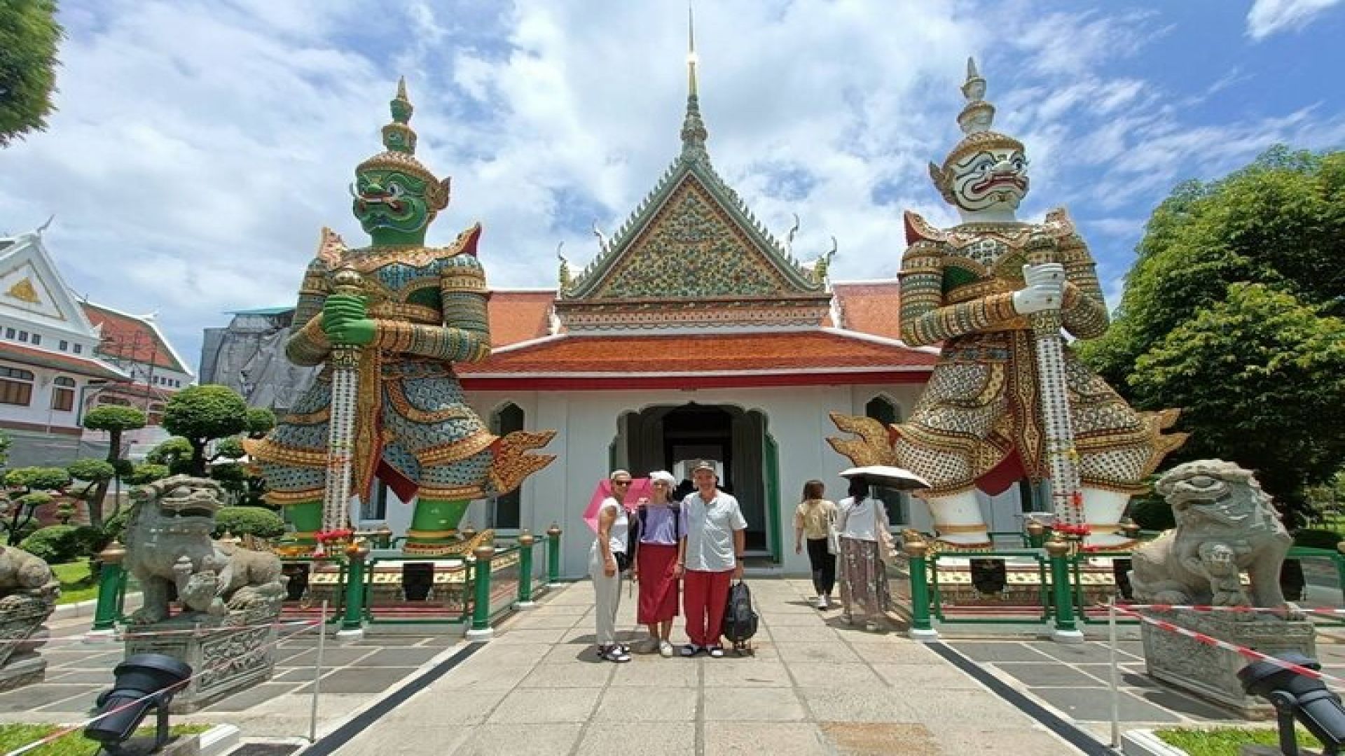 Grand Palace, Wat Pho and Wat Arun Half Day Guided Tour