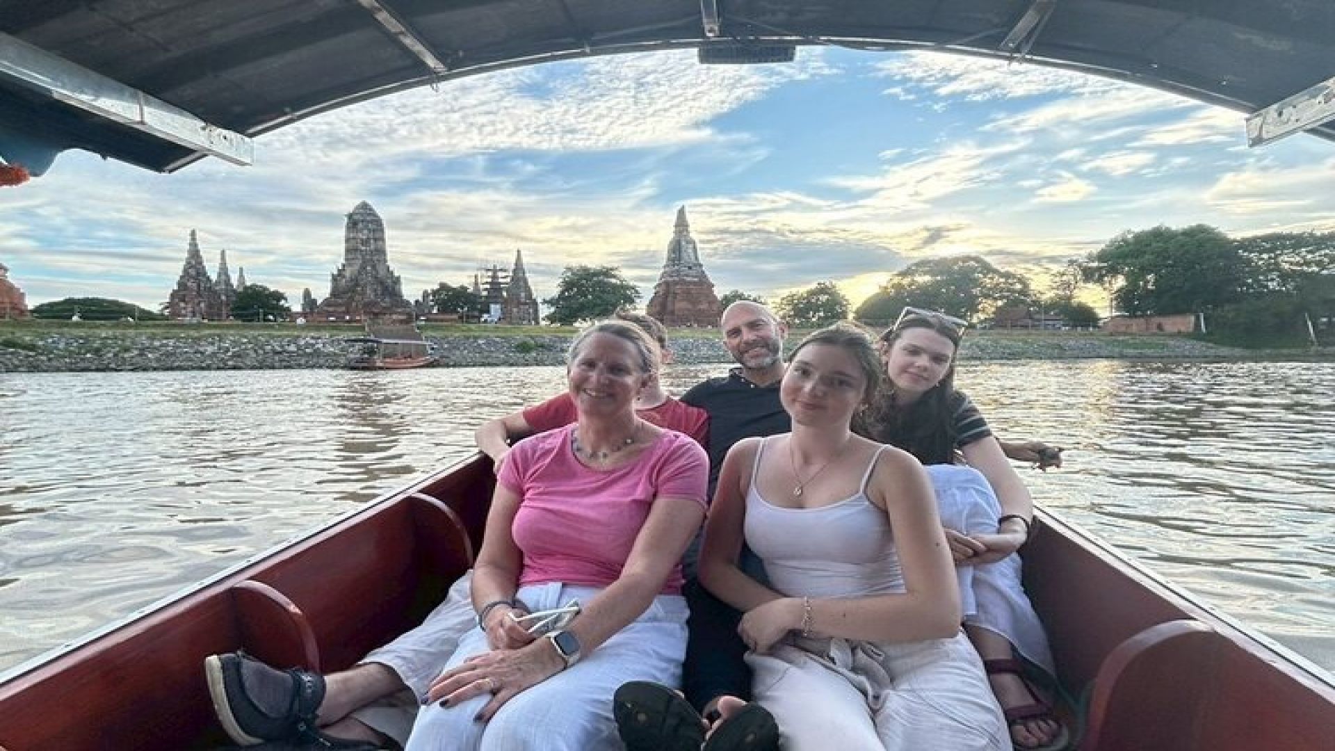 Ayutthaya World Heritage Temples & Sunset Cruise Private Tour 