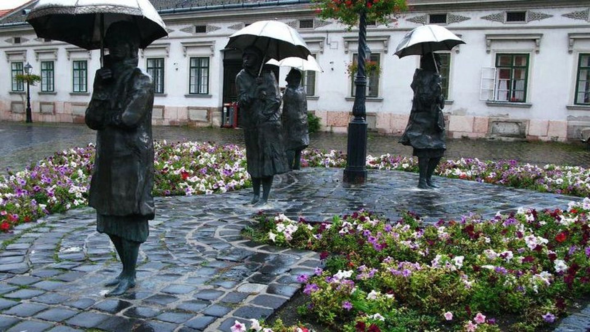 By uncharted Budapest by bike!