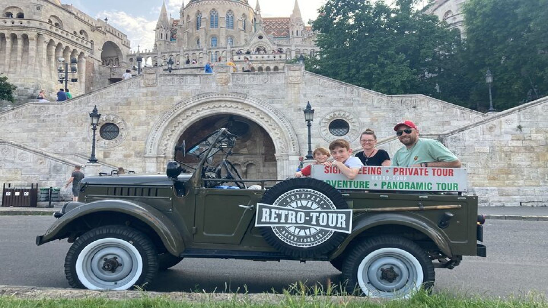 Budapest Sunrise Tour in a Vintage Russian Jeep