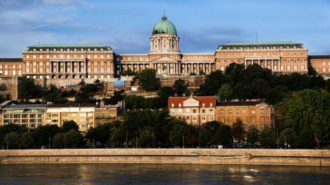 Historical and Cultural Self Guided Walking Tour in Budapest