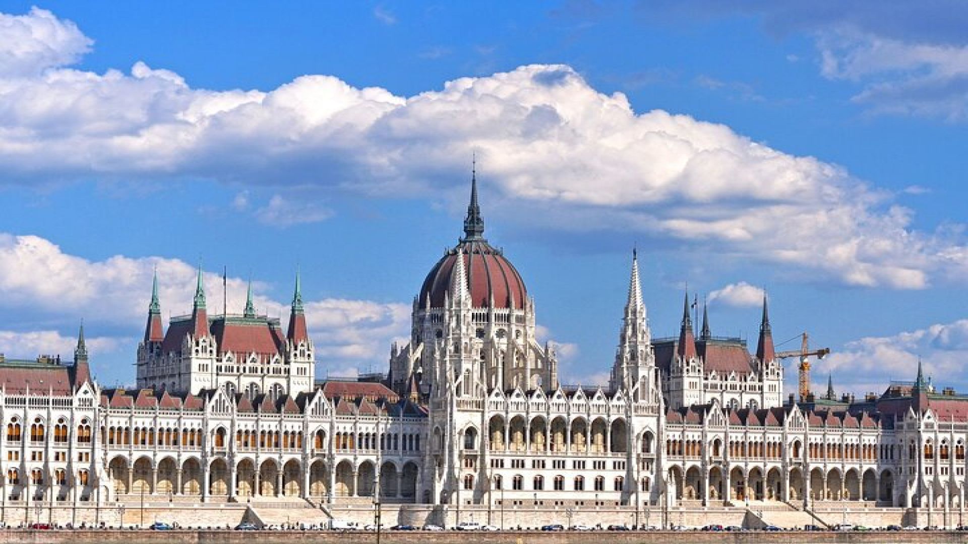 Historical and Cultural Self Guided Walking Tour in Budapest