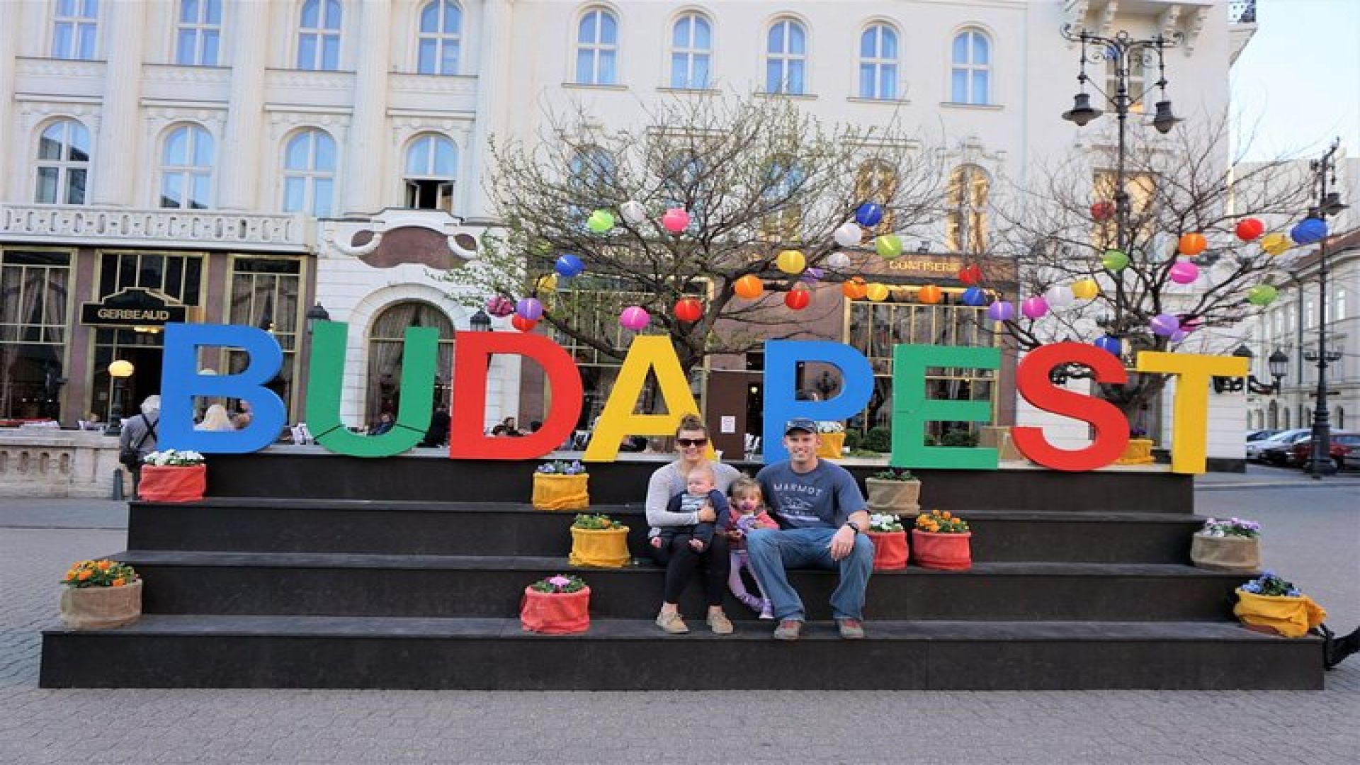 3 Hours Budapest Walking Private Tour with Beer Tasting