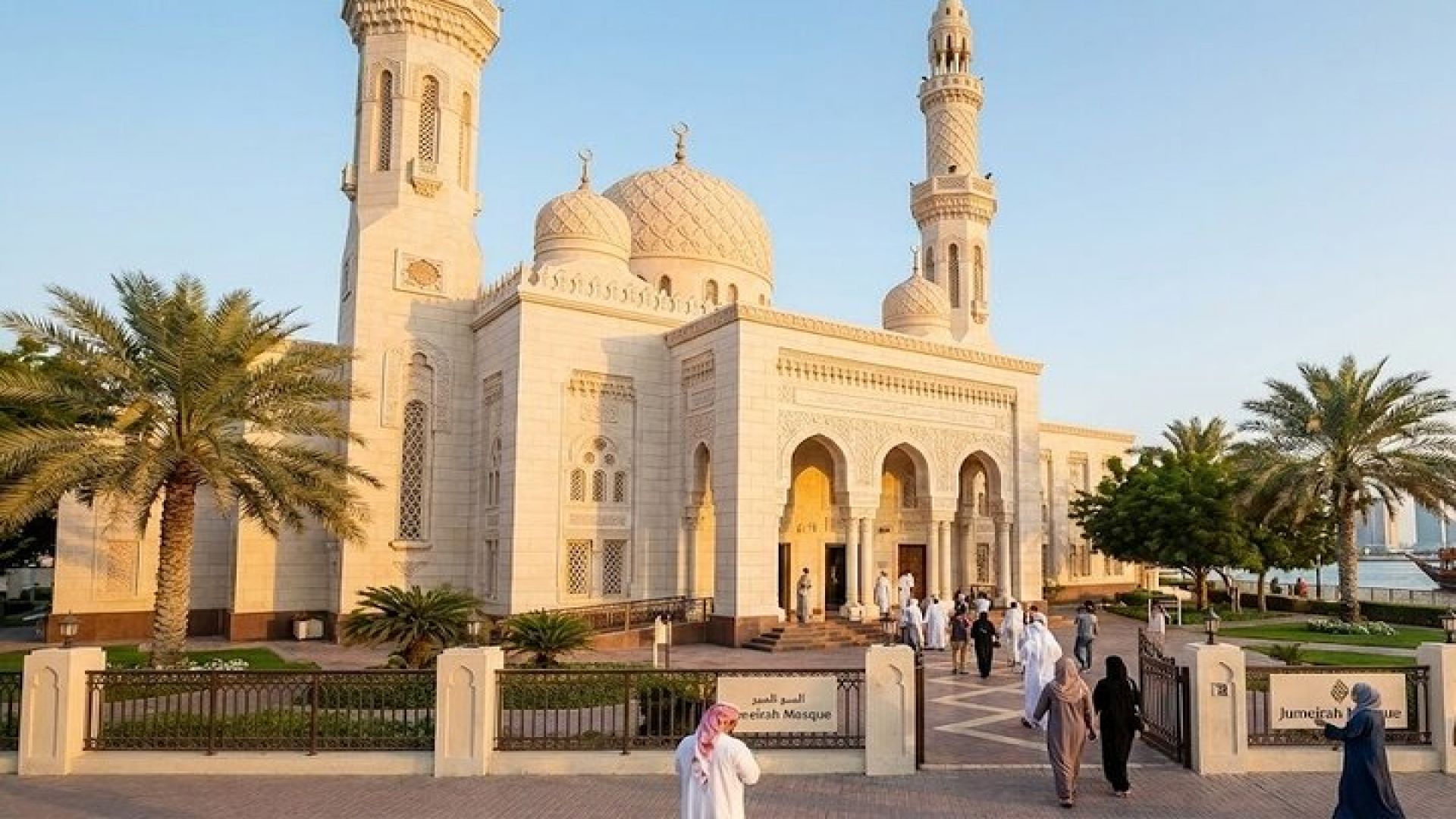 Dubai\'s Hidden Gems: Self Guided City Tour