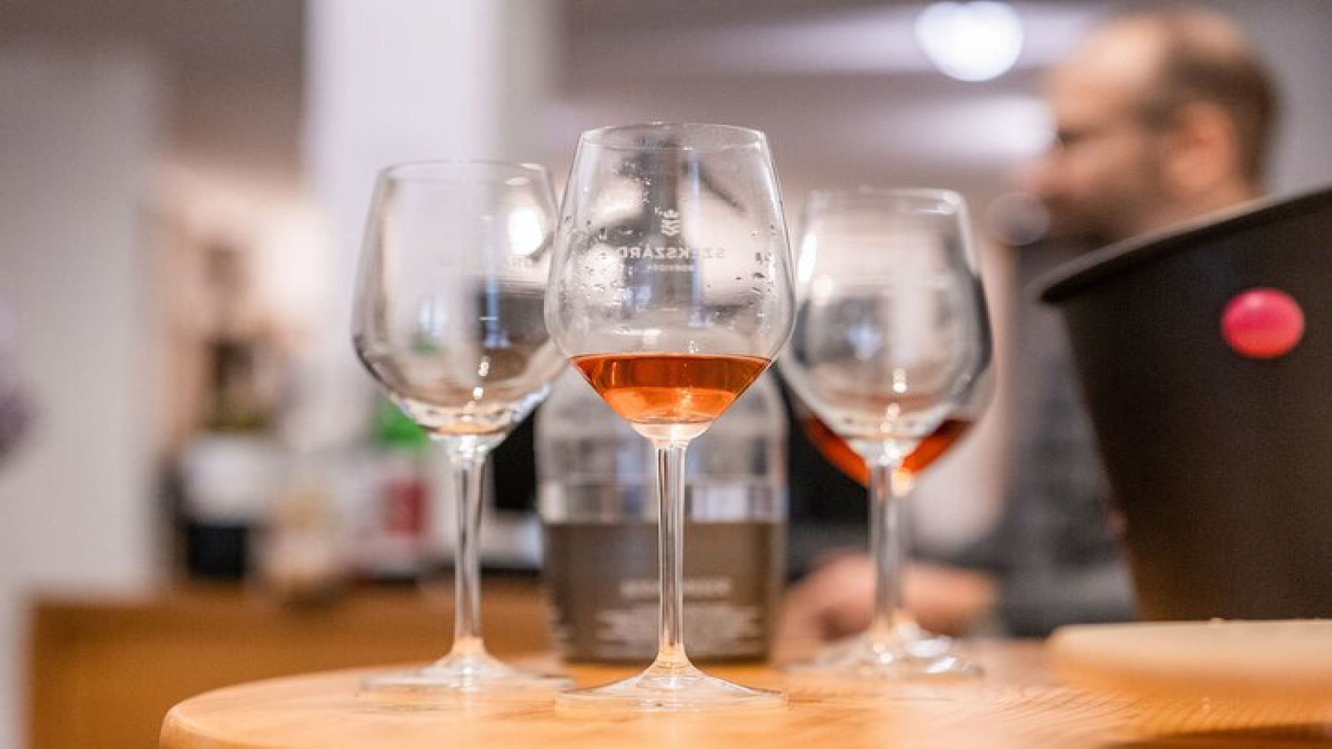 Budapest Local Street Food tasting with Wine and Spirits