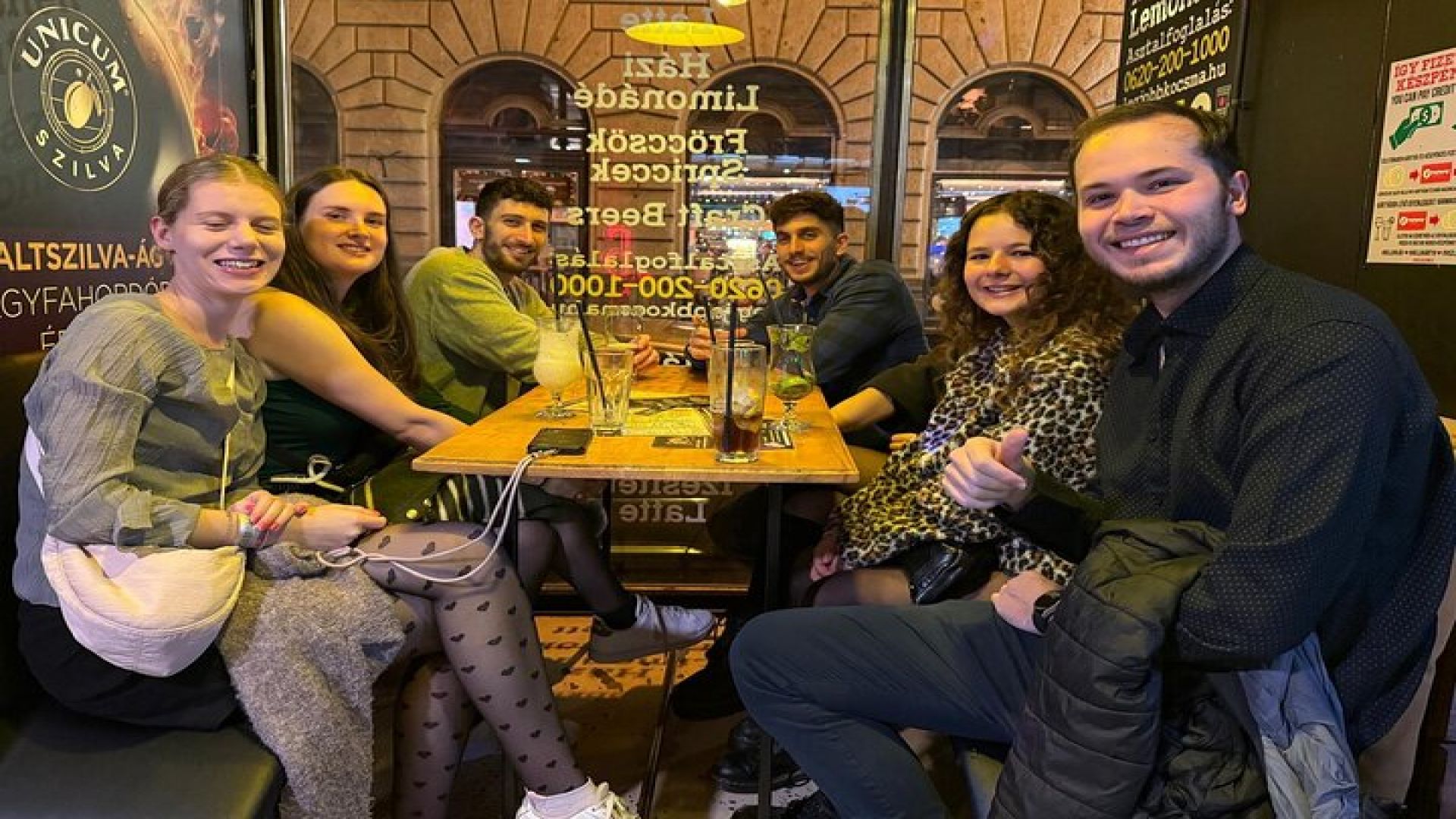 Budapest Pub Crawl & Ruin Bar Tour – Free Shots & VIP Entry