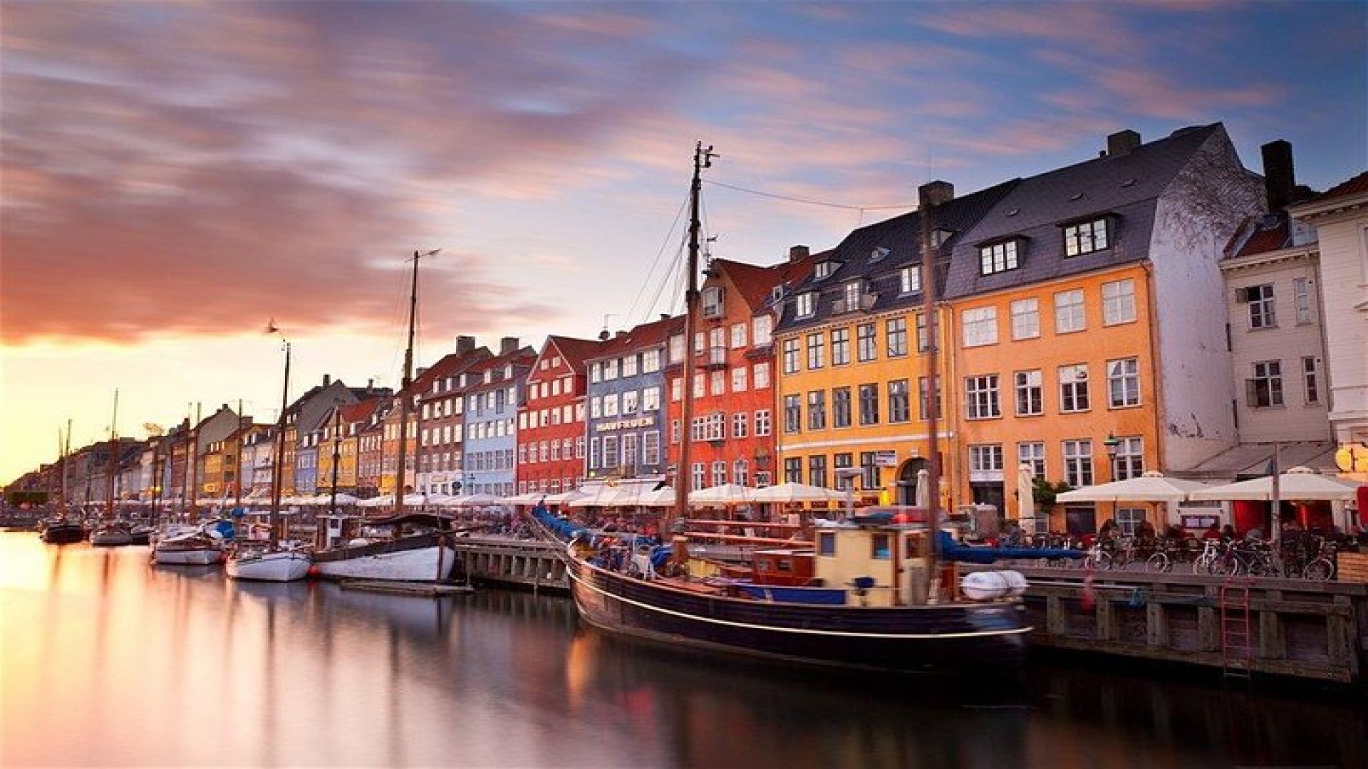 Explore Copenhagen: Self-Guided Audio Tour