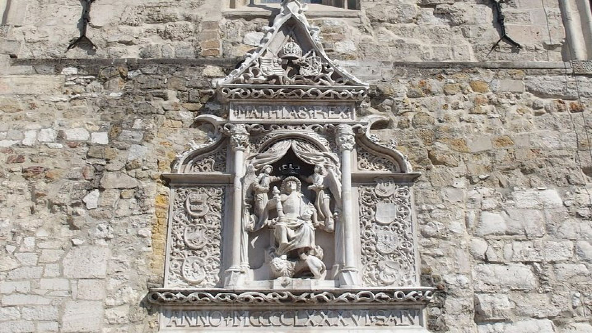 Budapest Buda side tour: Conquer the Castle