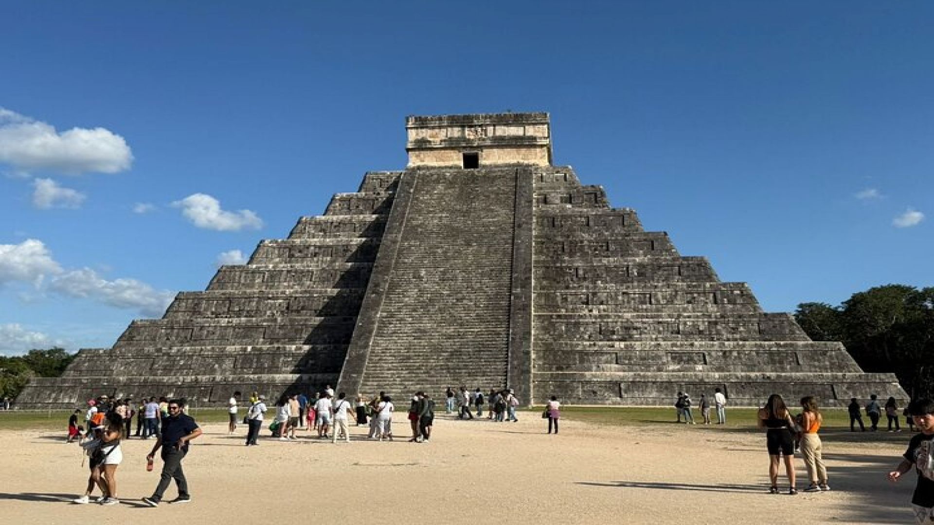 Chichen Itza tour with Cenote and Valladolid for the best price