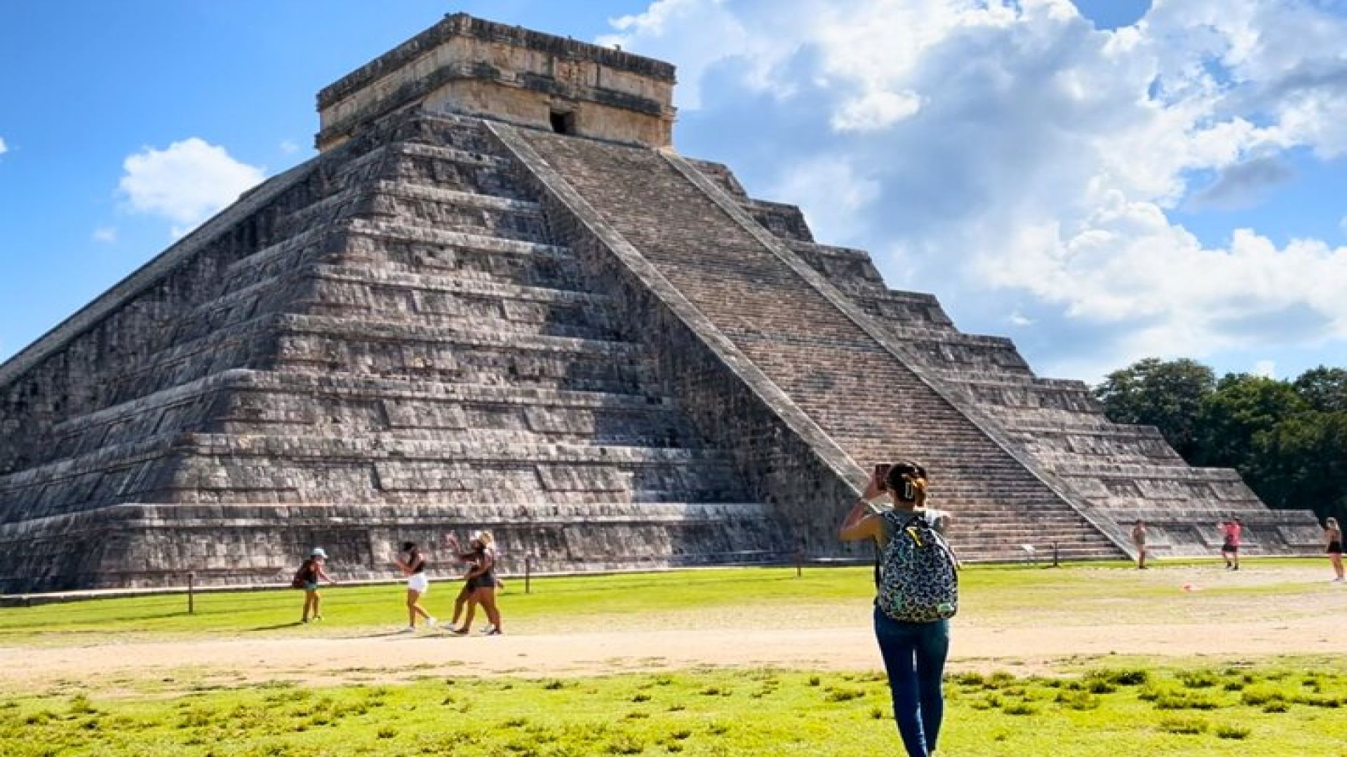 Chichen Itza Gastronomic, Valladolid and Cenote Extremo