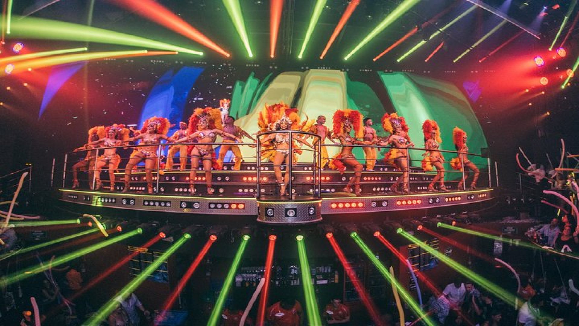 Skip the Line: Cancun Coco Bongo Regular Entrance Ticket 