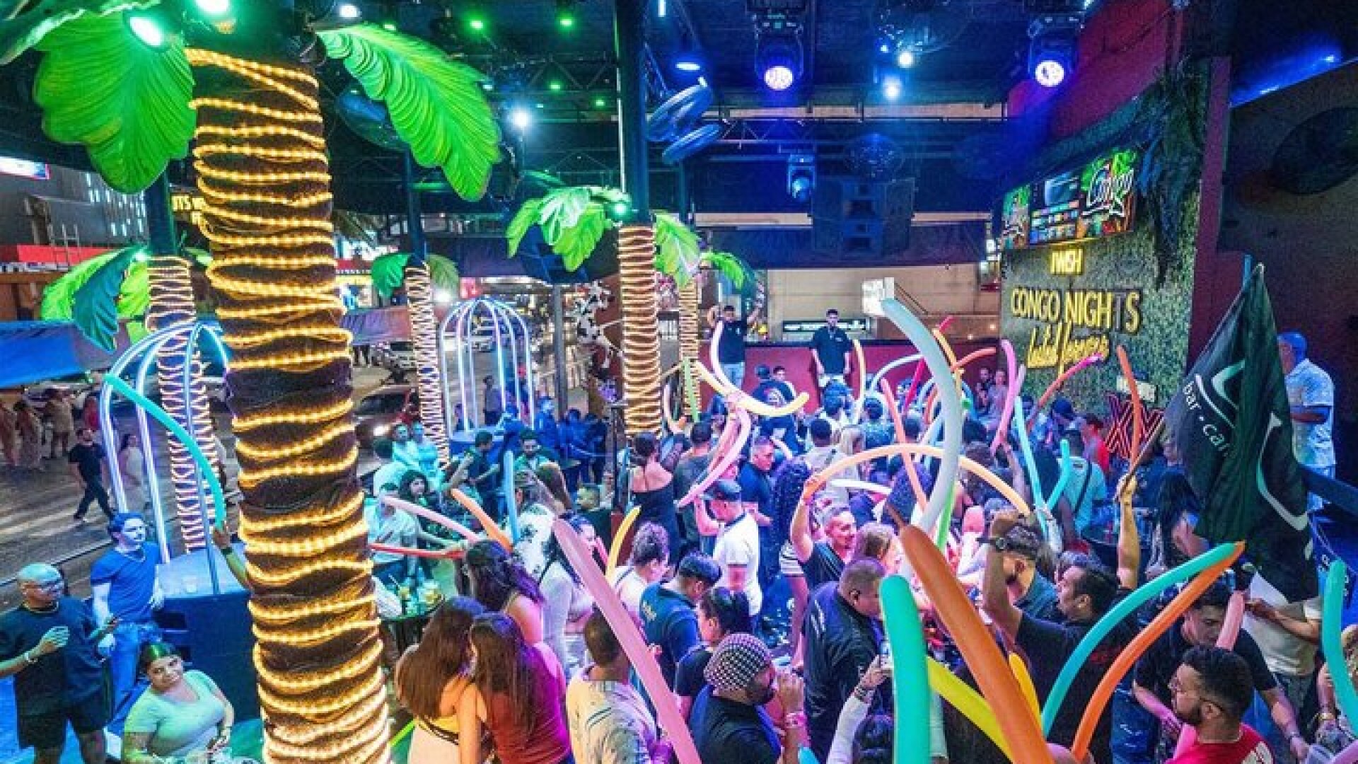 Unlimited Drinks & Party Night at Congo Bar Cancun