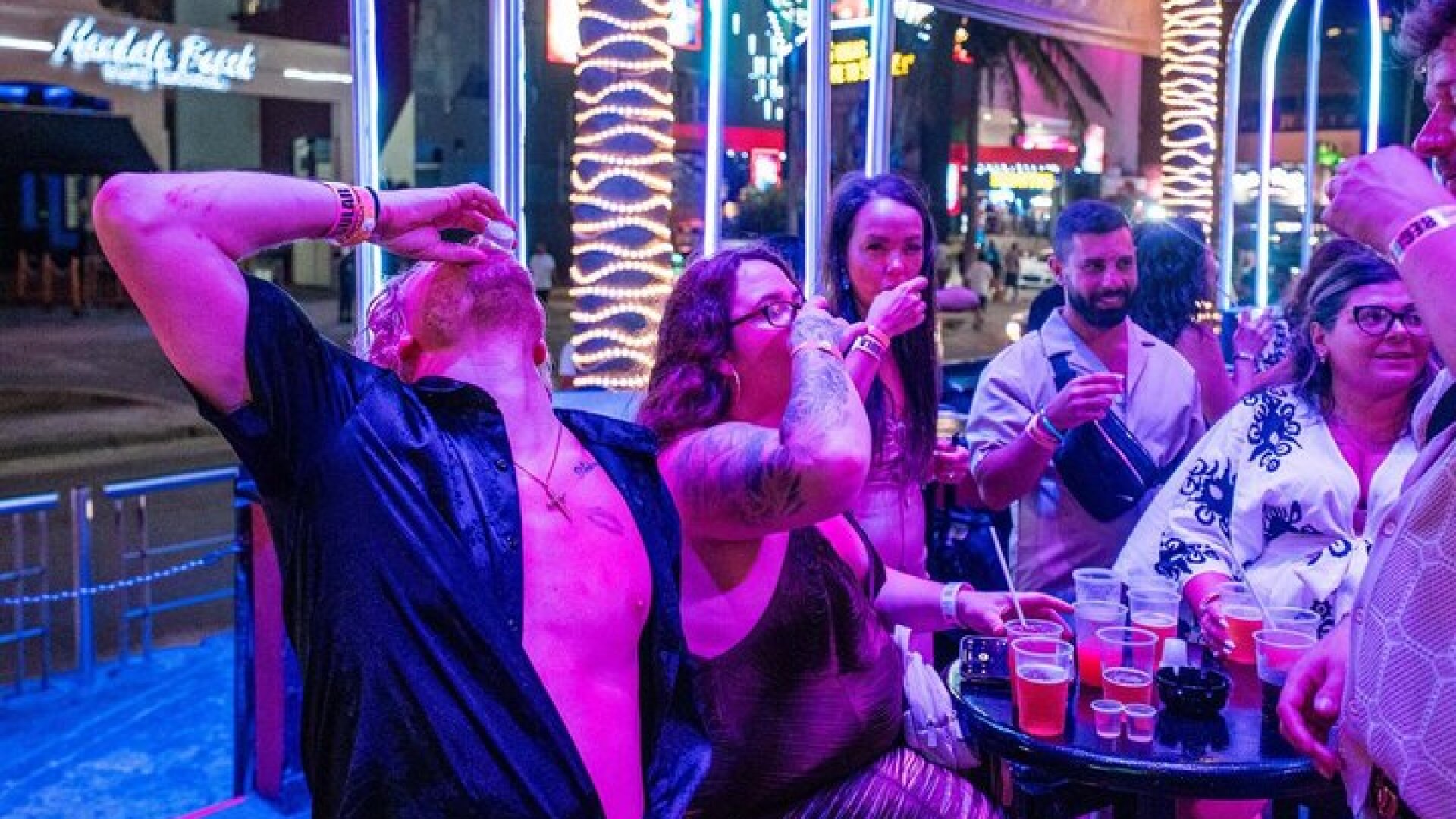 Unlimited Drinks & Party Night at Congo Bar Cancun