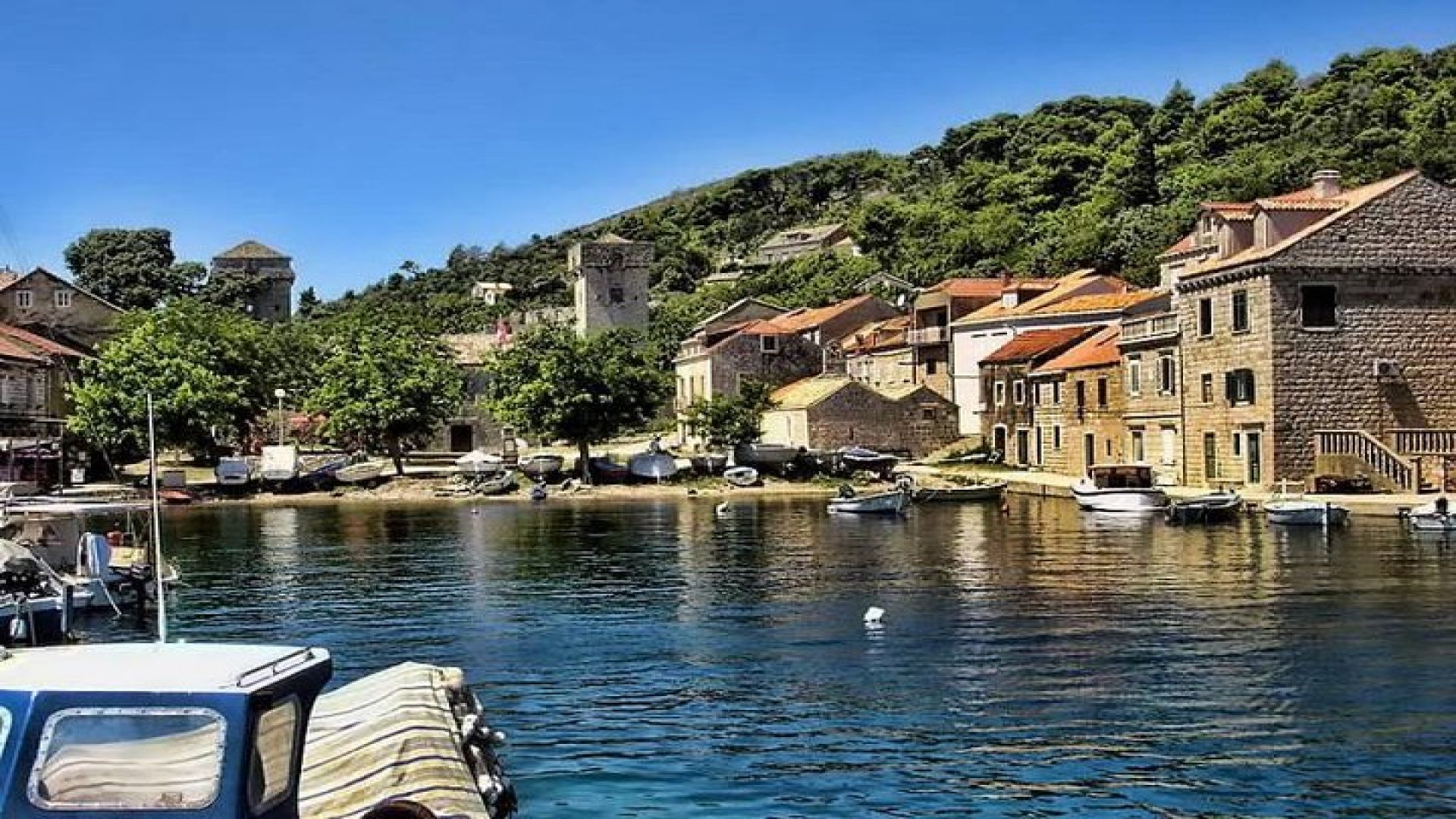 From Dubrovnik: Premium Three Island Cruise with lunch and drinks