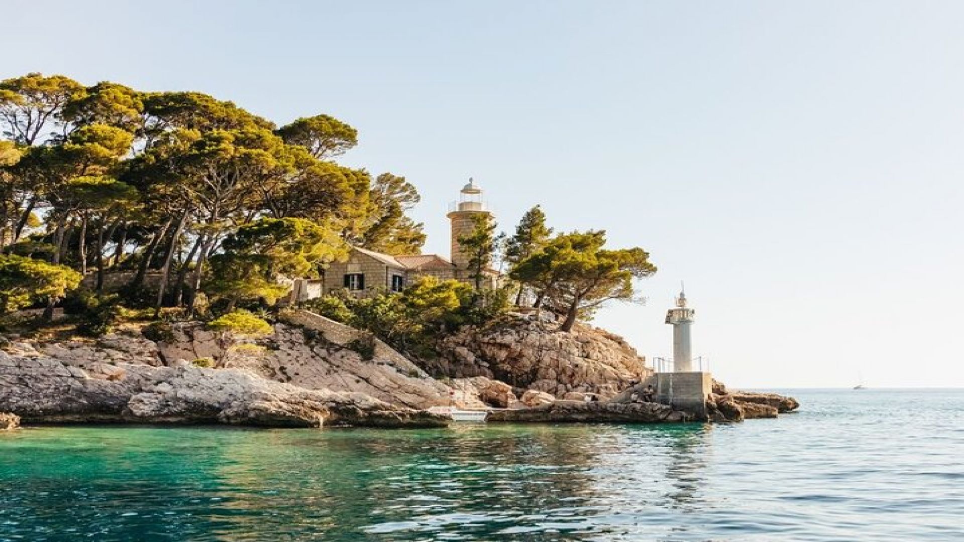 From Dubrovnik: Premium Three Island Cruise with lunch and drinks
