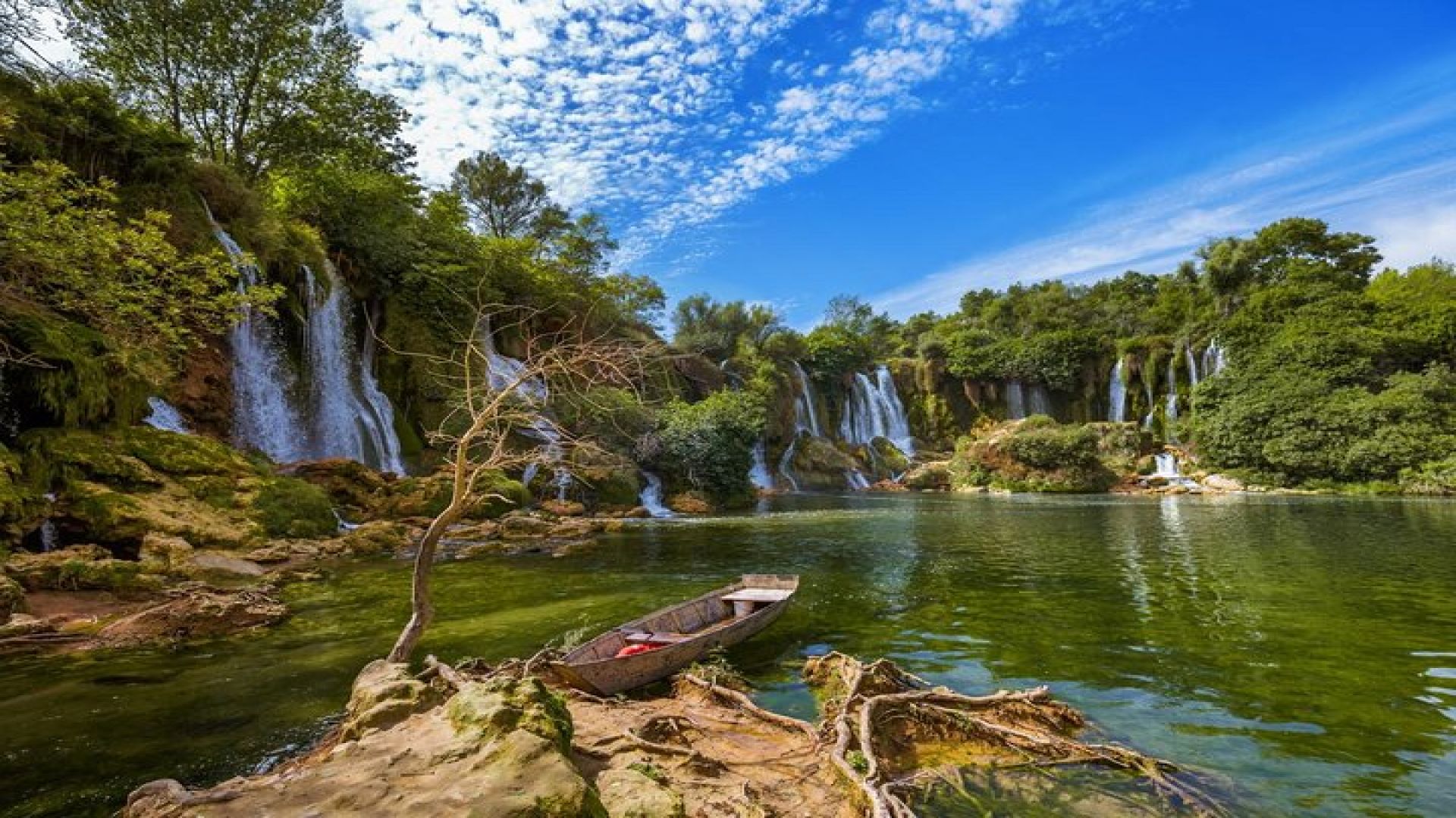 Mostar and Kravice Waterfalls Tour from Dubrovnik (Semi-Private)