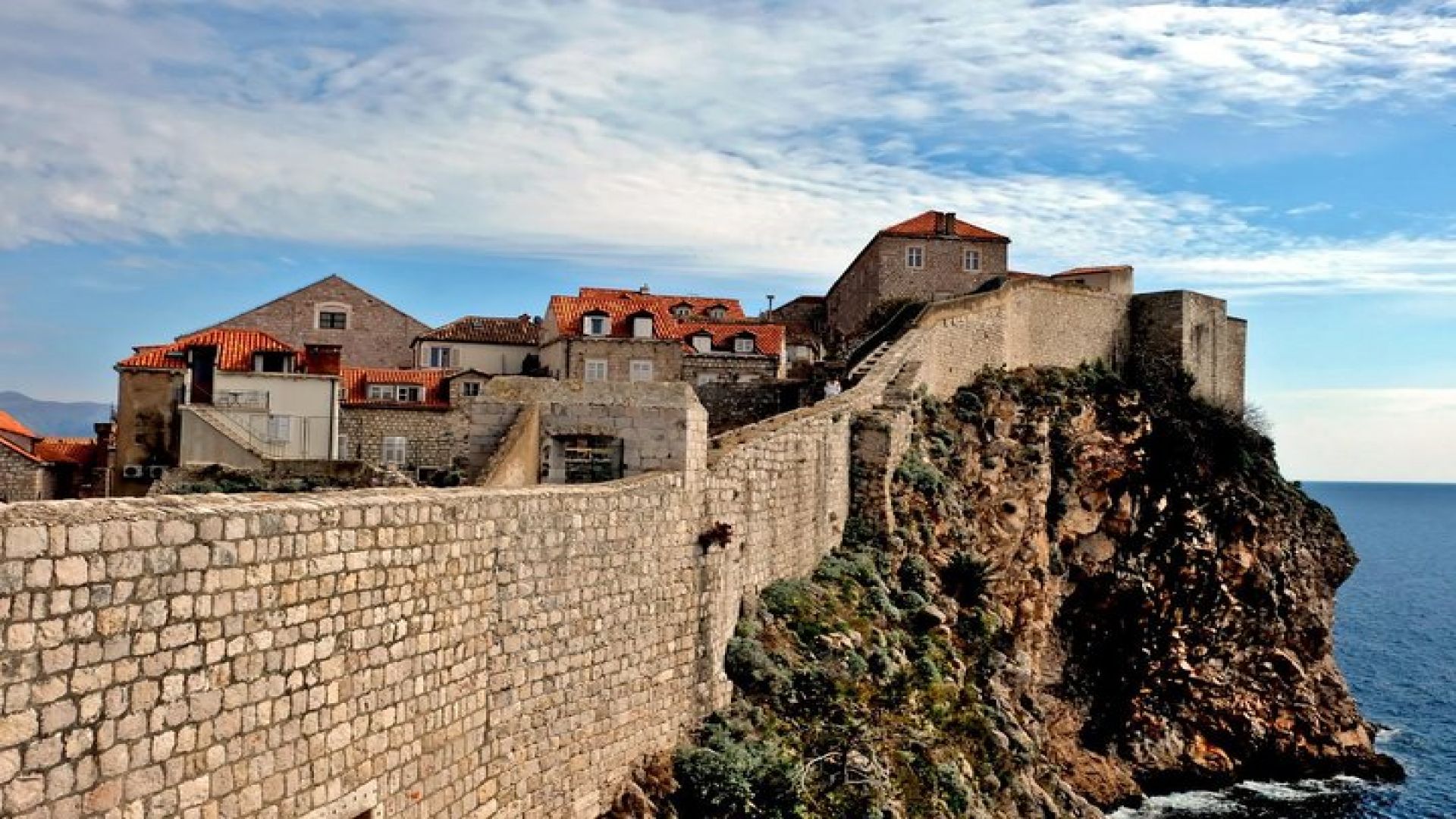 Dubrovnik City Walls Tour for Early Birds or Sunset Chasers