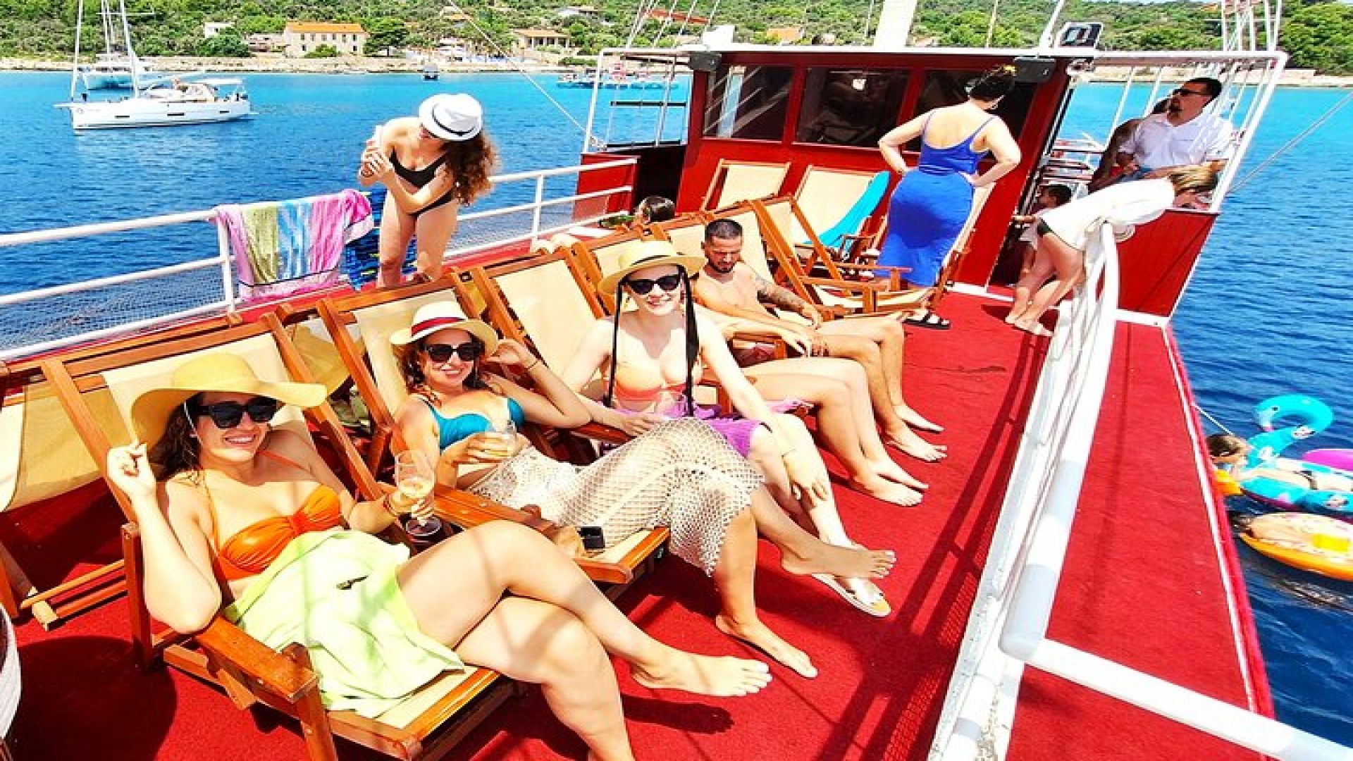 All-Inclusive Blue Lagoon & 3 Island Boat Tour with Food & Drinks